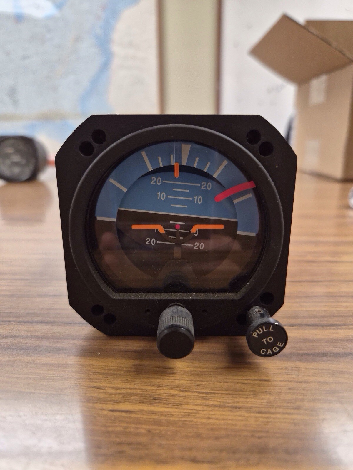 Horizon Reference Indicator, From Cessna 421C, 28V P/N 5040111914