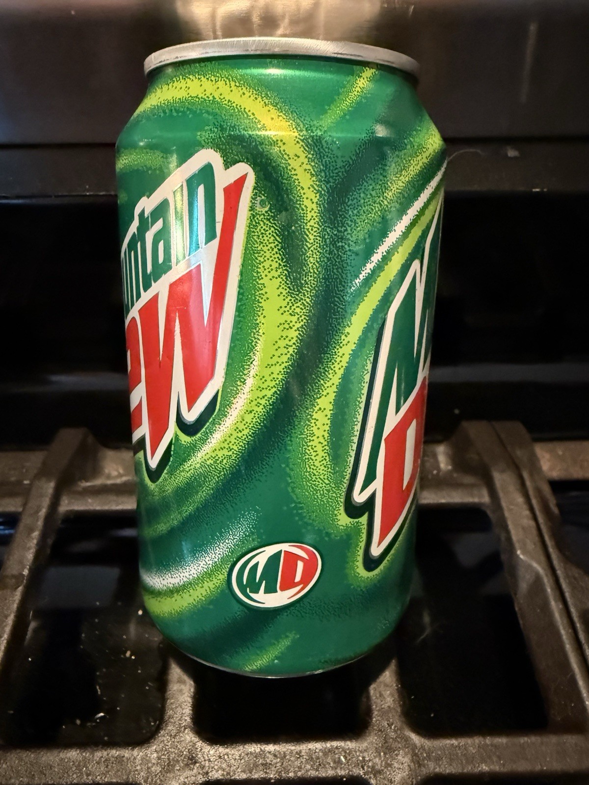 mountain dew can from usa
