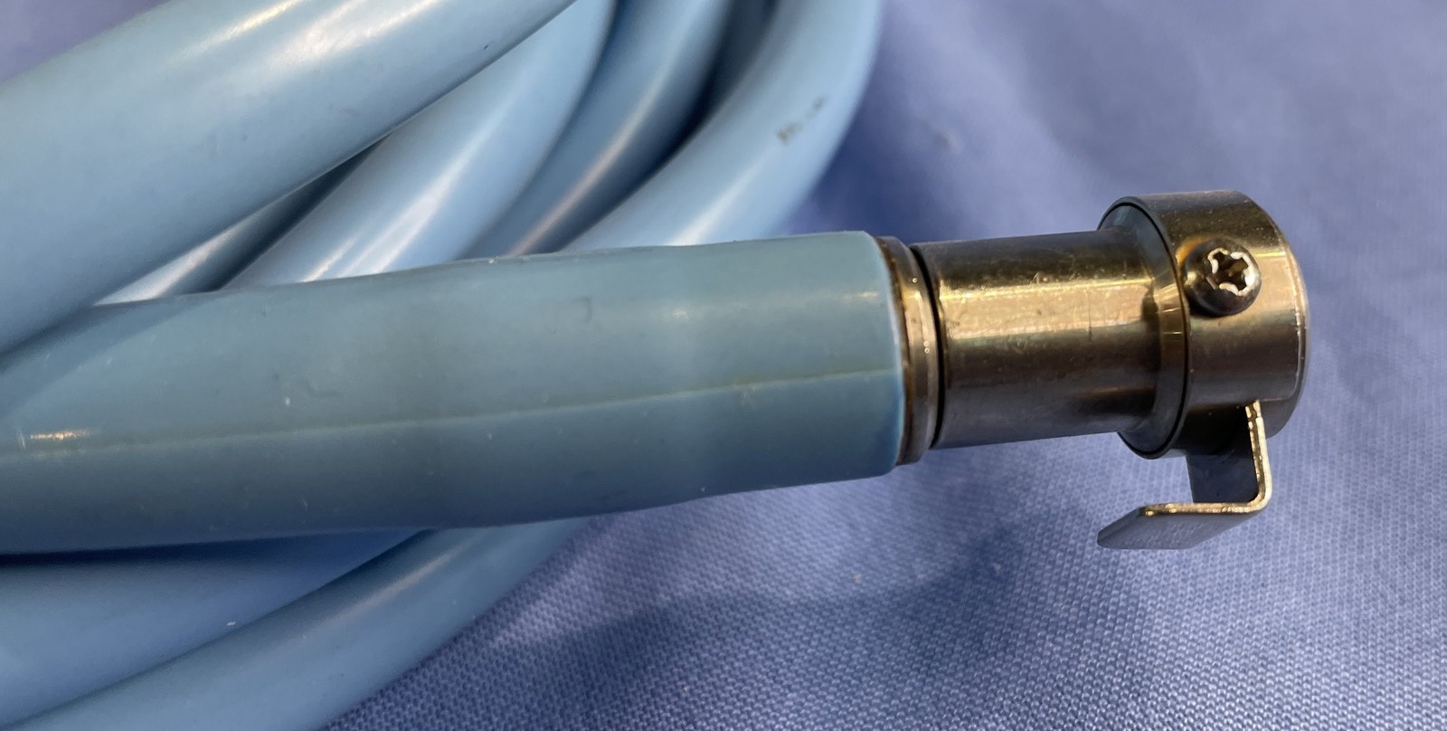 Dyonics 7208329 Fiber Optic Light Cable, 6mm x 305cm, Universal Compatibility