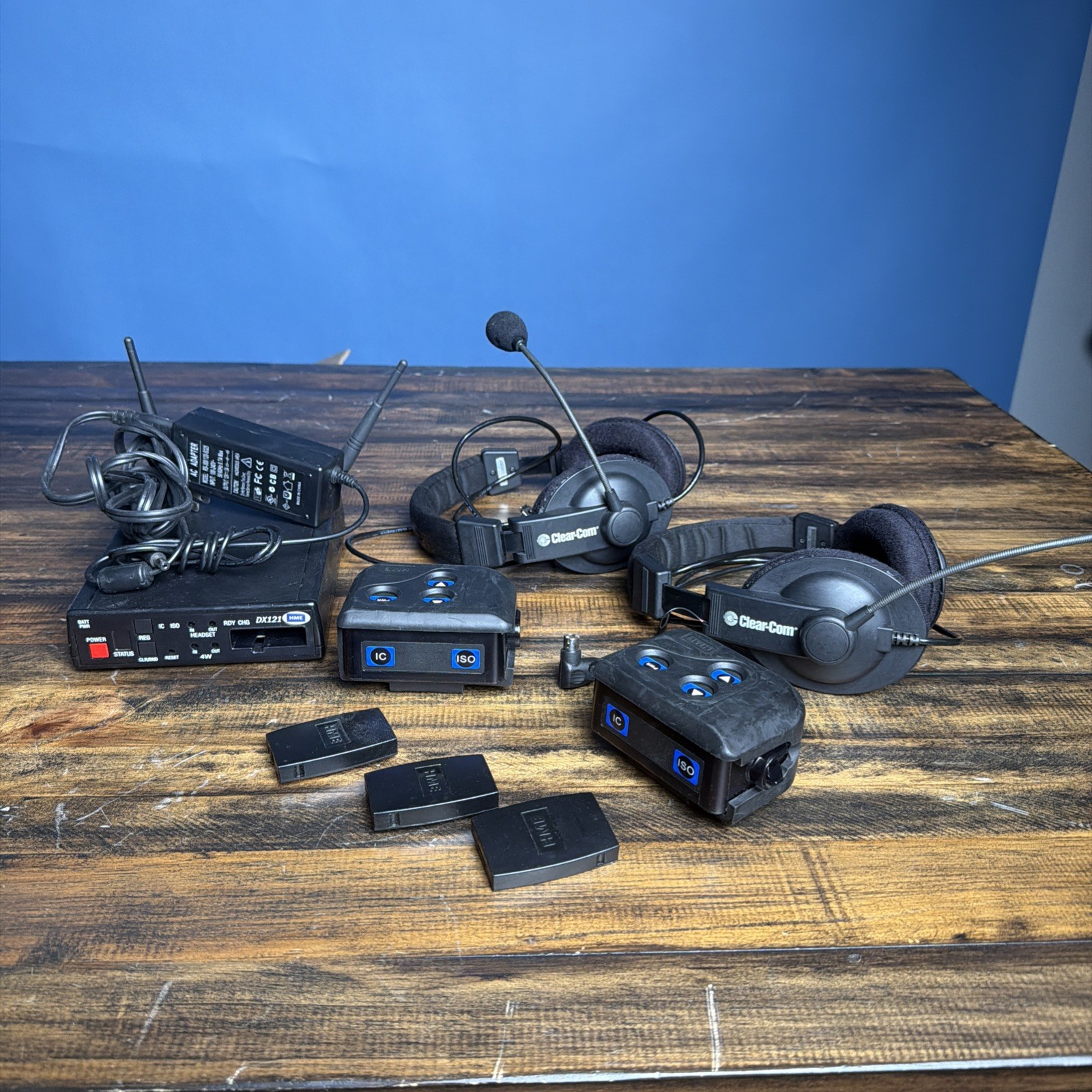 Clear-com HME DX210 Wireless comm system