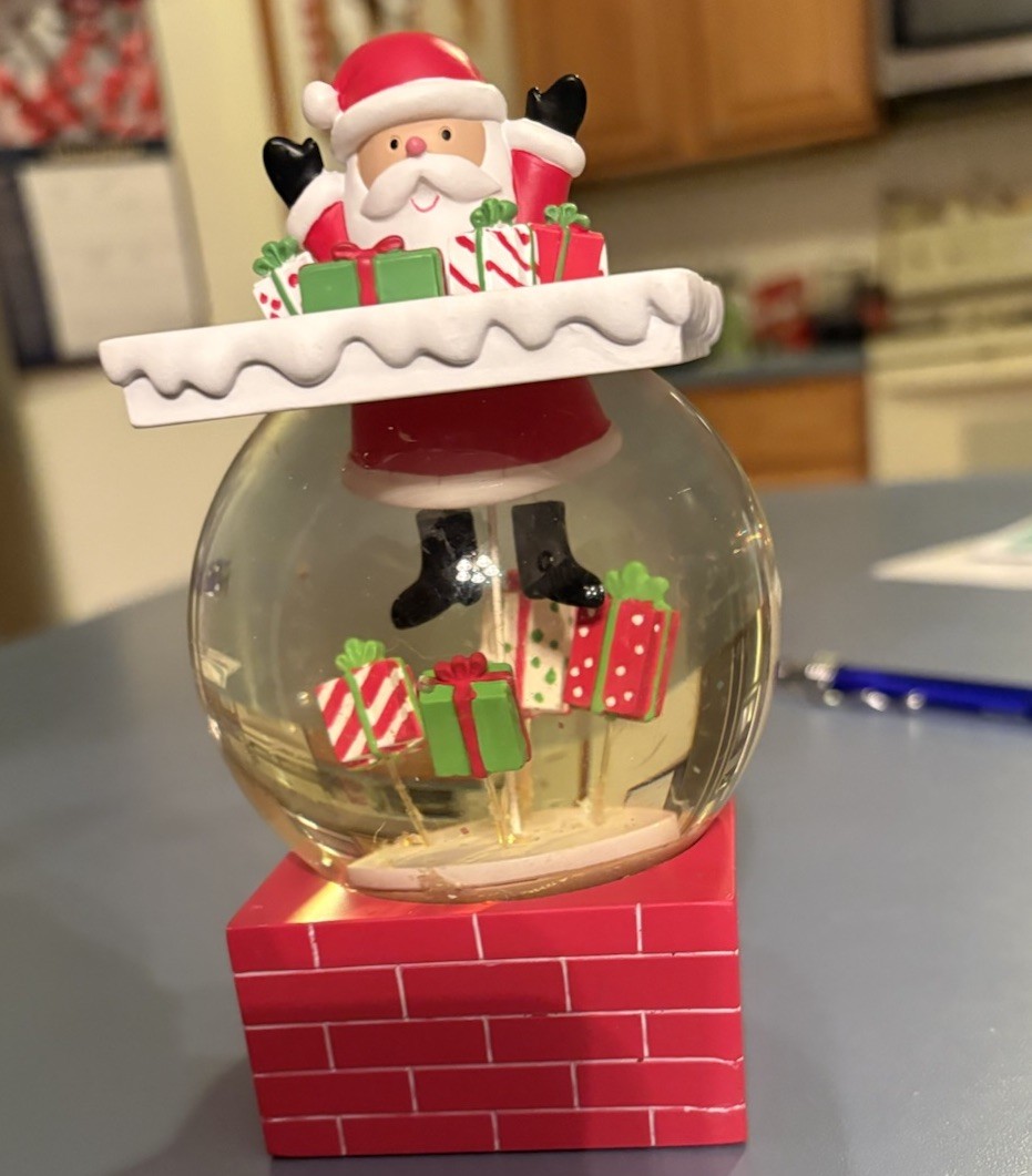 Hallmark Christmas SANTA SNOW GLOBE Santa Down the Chimney Presents WATER GLOBE