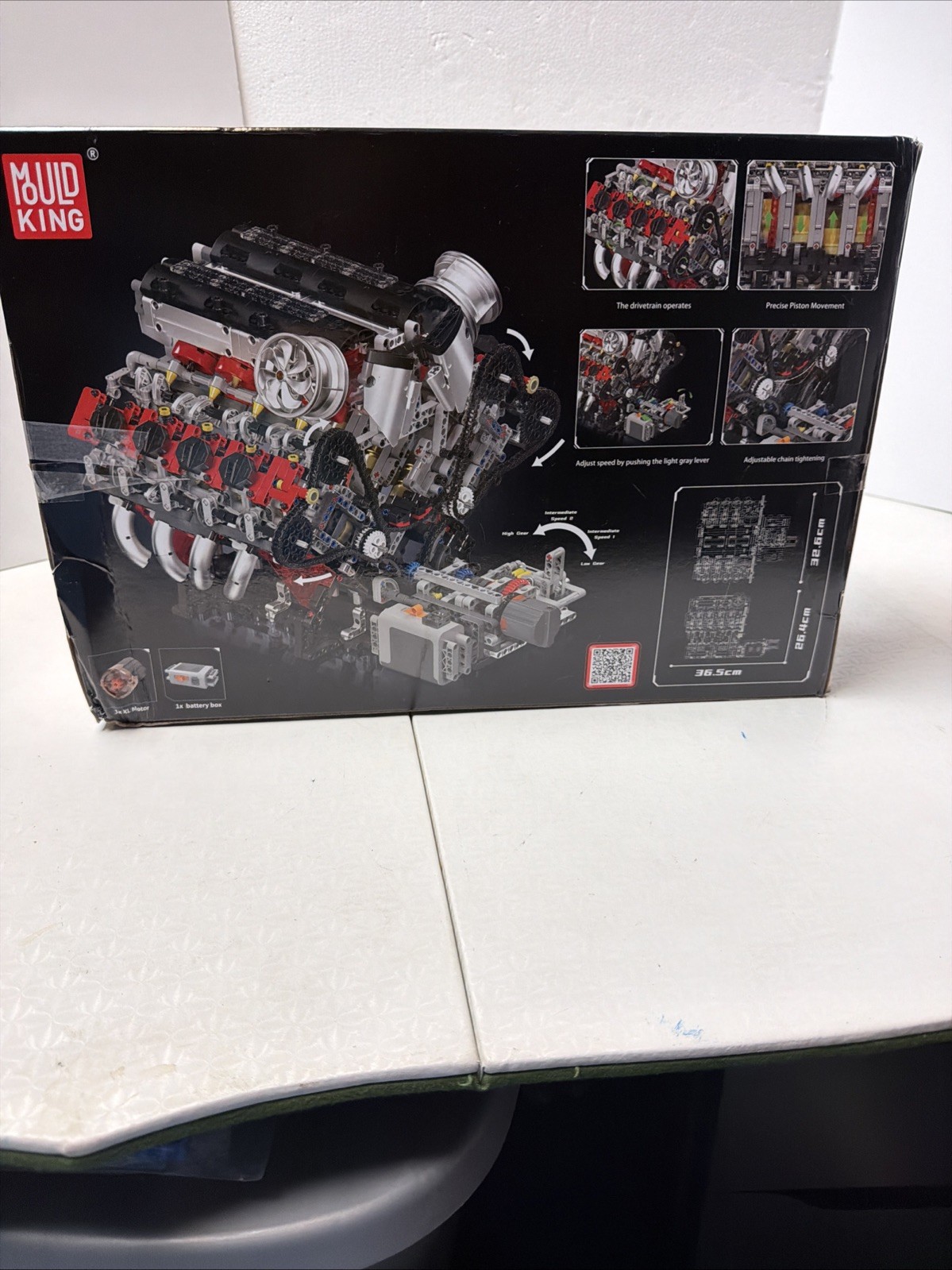 10130 V8 Engine Model Kit, Surper Car Engine That Works with Motor, Open Box