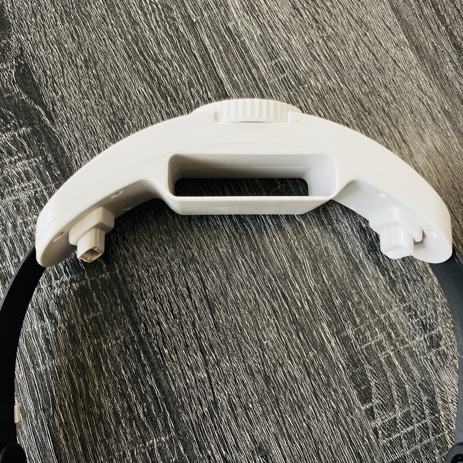 Meta Quest MQ2000 Headstrap W 2 USB C Ports