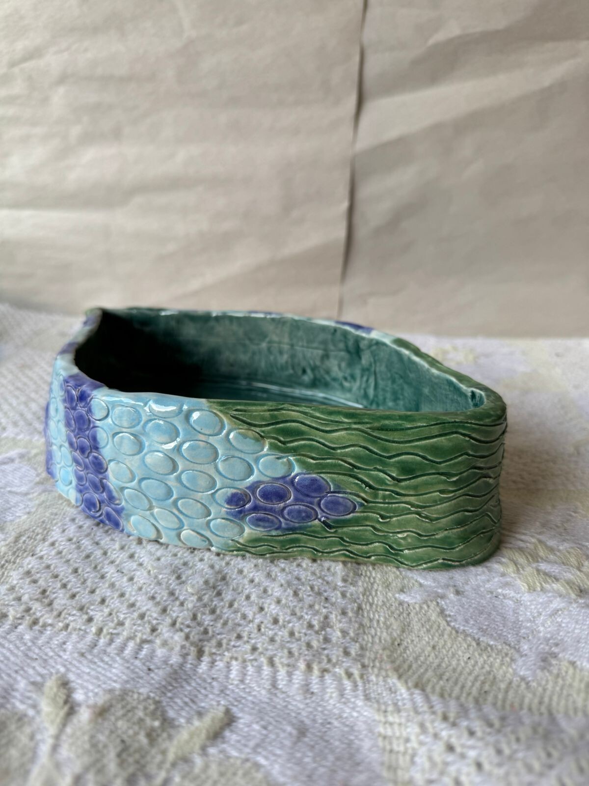 Ceramic Dish, Unique Design, Good Condition