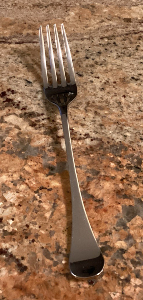 made in Salad Fork Cookware Glossy Stainless 18/10 Italy Flatware 6 15/16"
