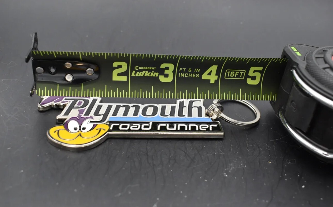 Plymouth Roadrunner emblem keychains- 32
