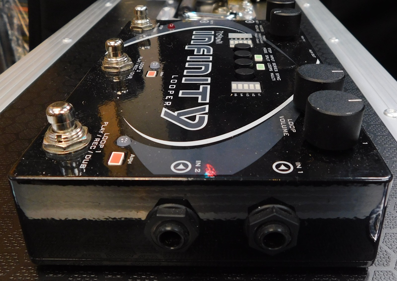 Pigtronix Infinity Looper Effects Pedal AND Remote Switch