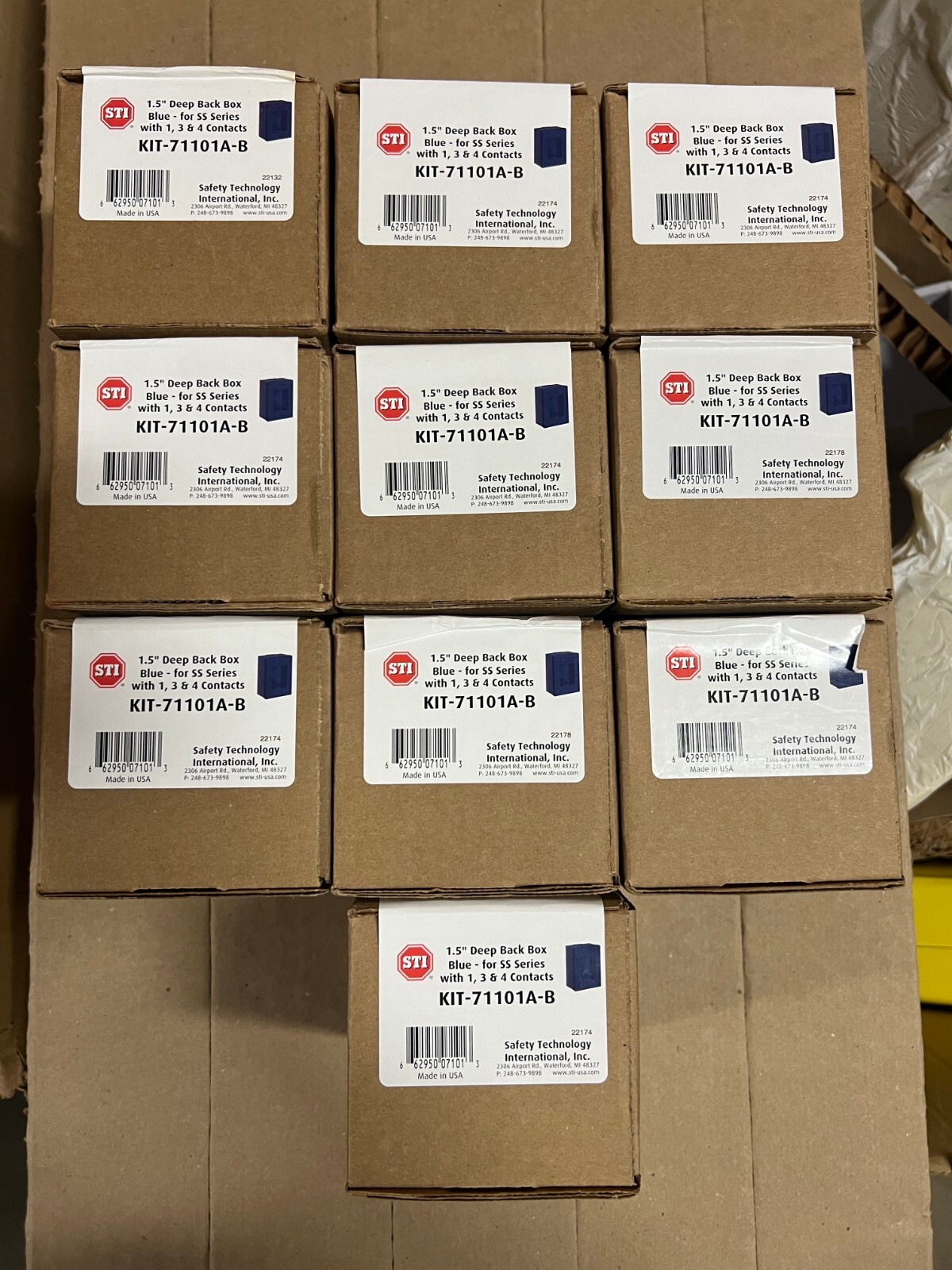 STI KIT-71101A-B  1.5" Deep Blue Back Box & Spacer Kit SS Series - Lot of 10