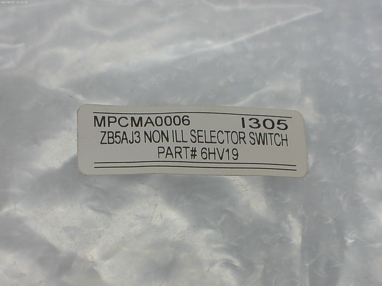 INDUSTRIAL SPARE ZB5AJ3 SELECTOR SWITCH NSNP