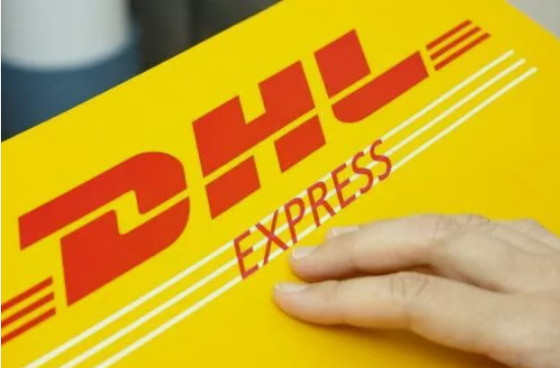 DHL Shipping fee of dollars difference from DHL paper