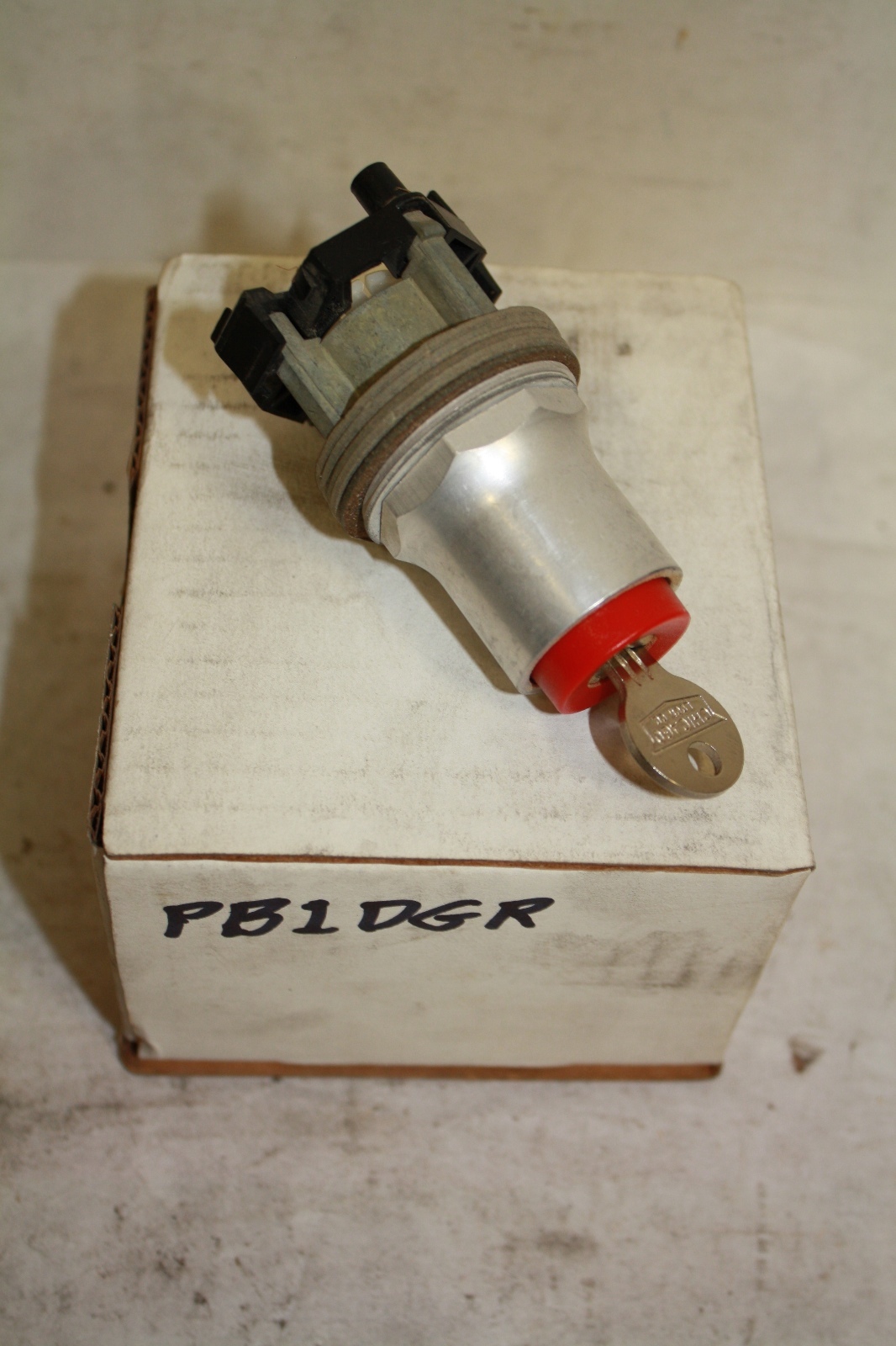 WESTINGHOUSE PB1DGR KEYED STOP SWITCH