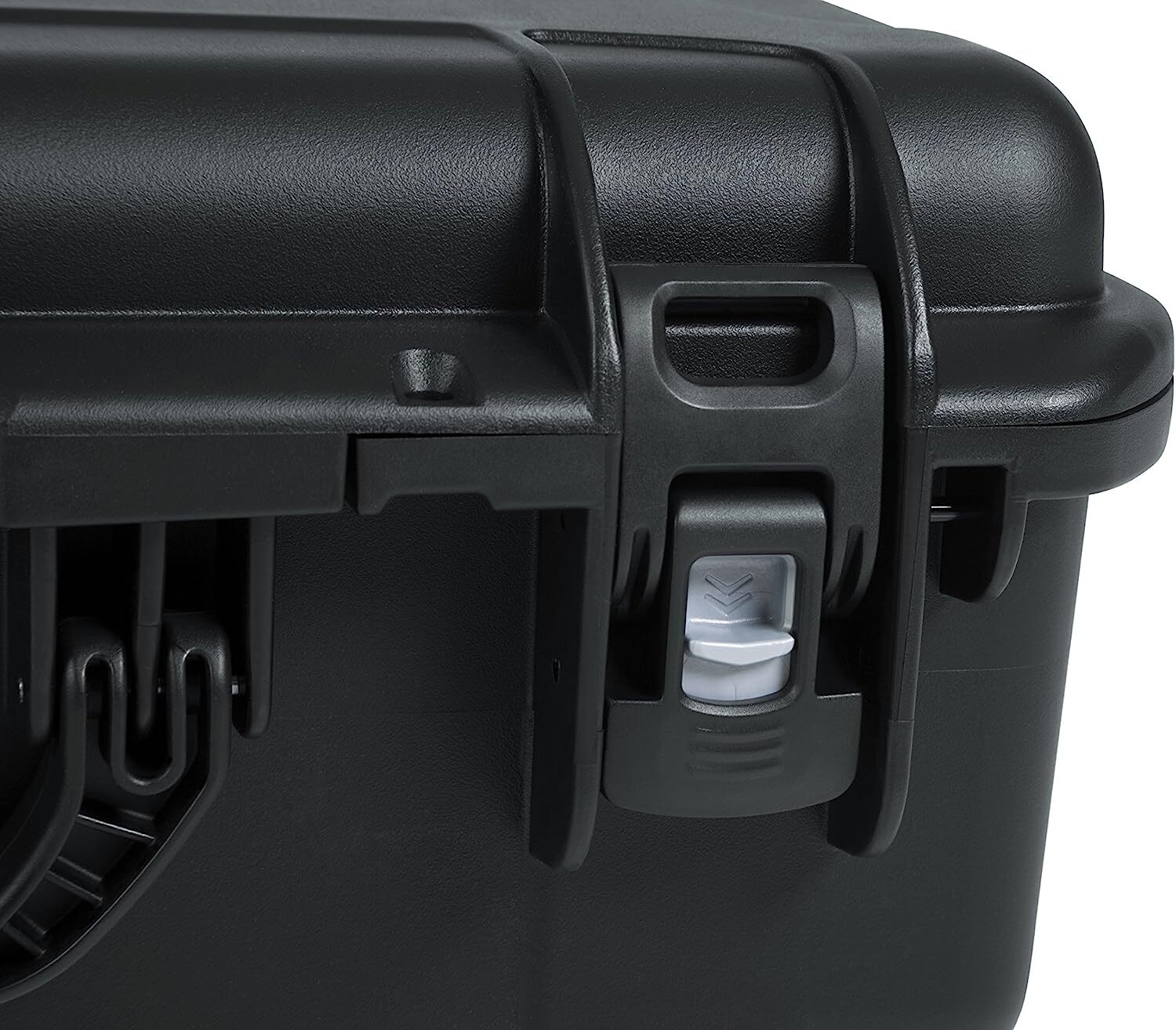 Gator Water Proof Injection Molded Microphone Case; Fits up to 16 Wired Mics