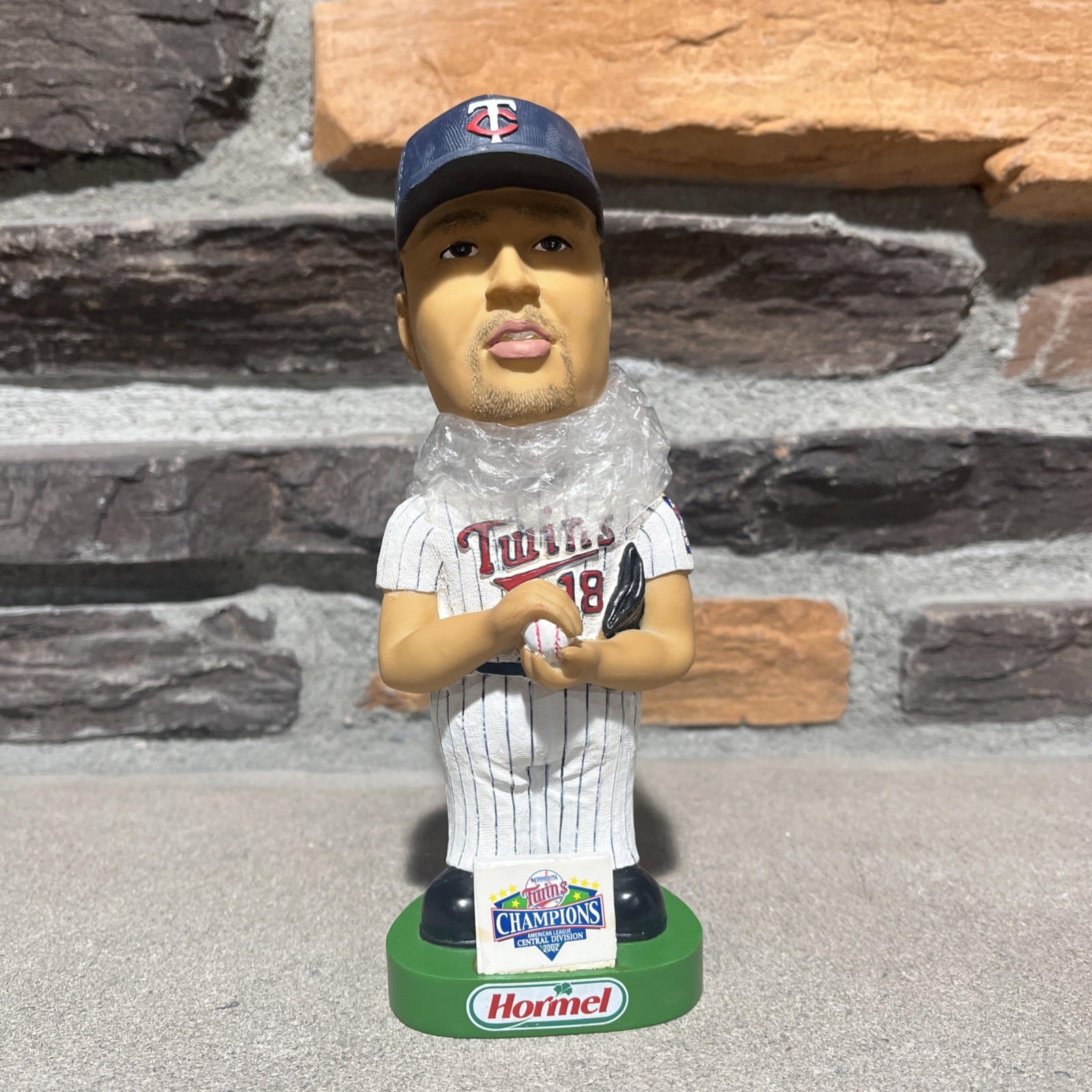 Eddie Guardado Hormel Bobblehead 2003 Minnesota Twins SGA