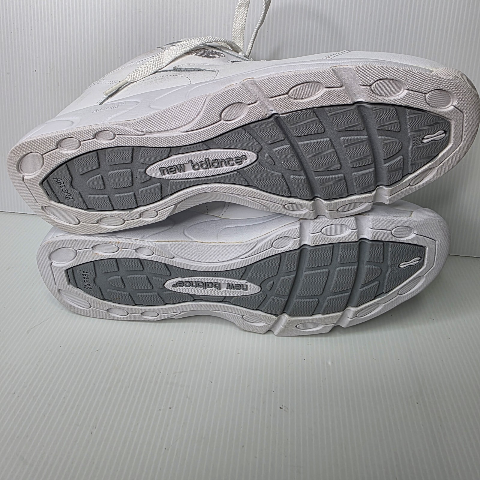 New Balance Sneakers Walking Strike Path 572 MW572WT White On White Size 12 D