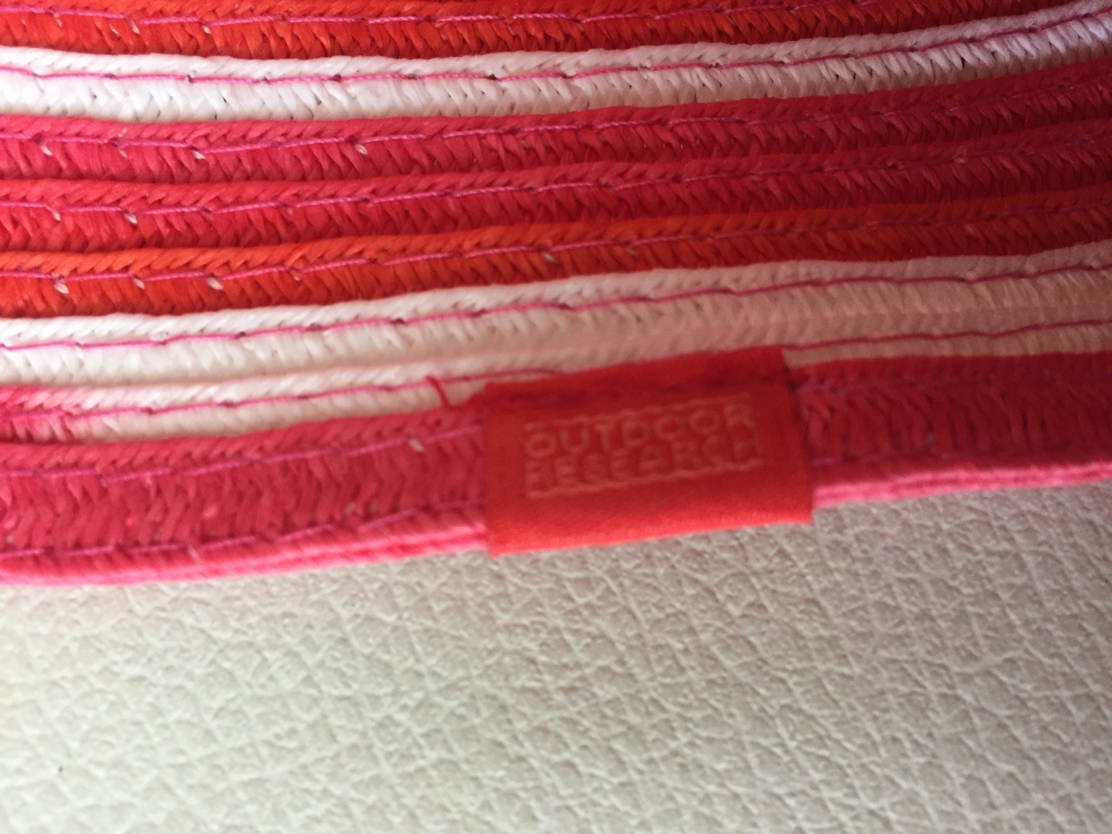 NEW Outdoor Research Women's Isla Hat Bahama Red/White/Pink One Size