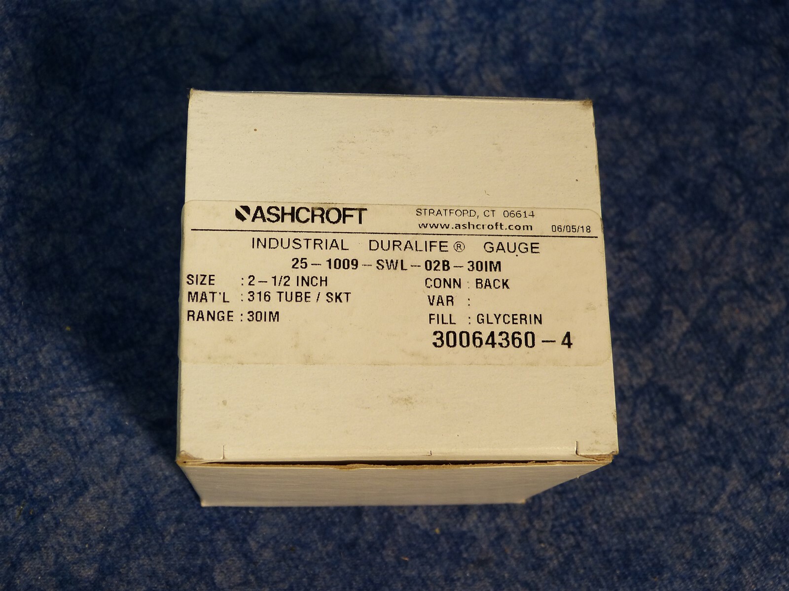 Ashcroft 25-1009-SWL-02B-30IM 2.5" Vacuum Gauge Liquid 0-30in Hg