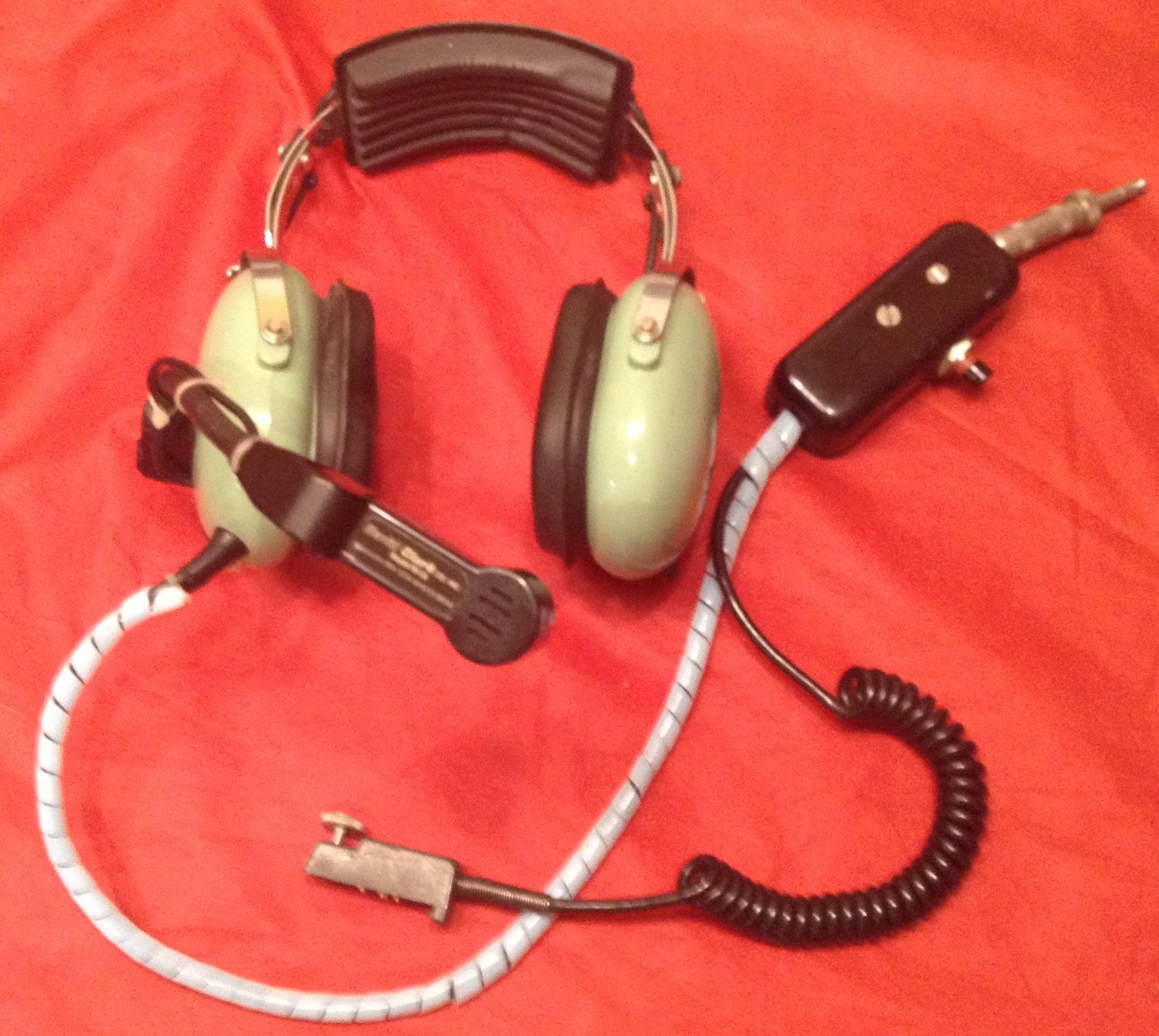 USED David Clark Pilot Aircraft H10 Headset with M-1A Mic and C35-26 - Untested