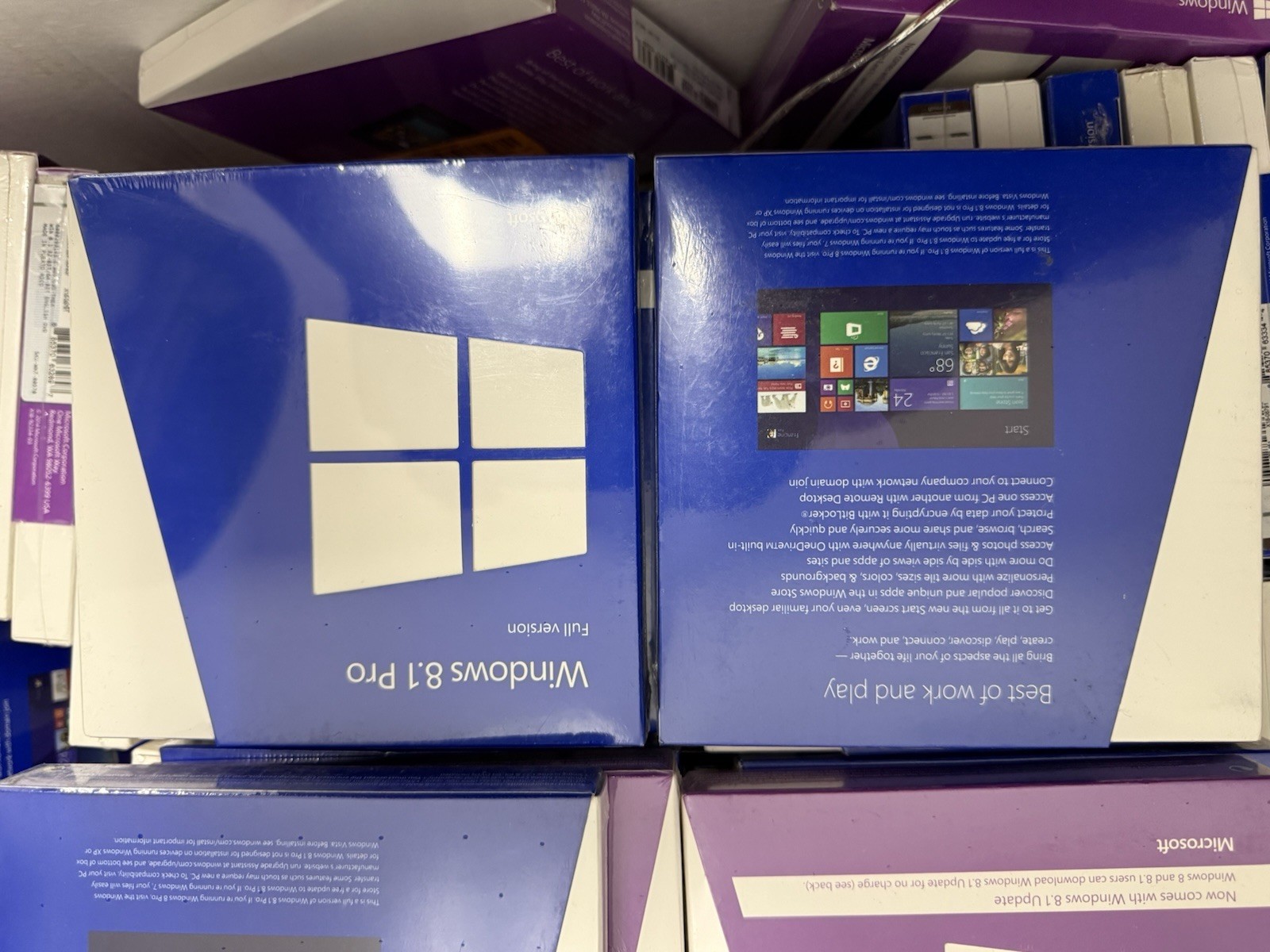 Microsoft Windows 8.1 Pro Full Version for Windows - FQC-06913