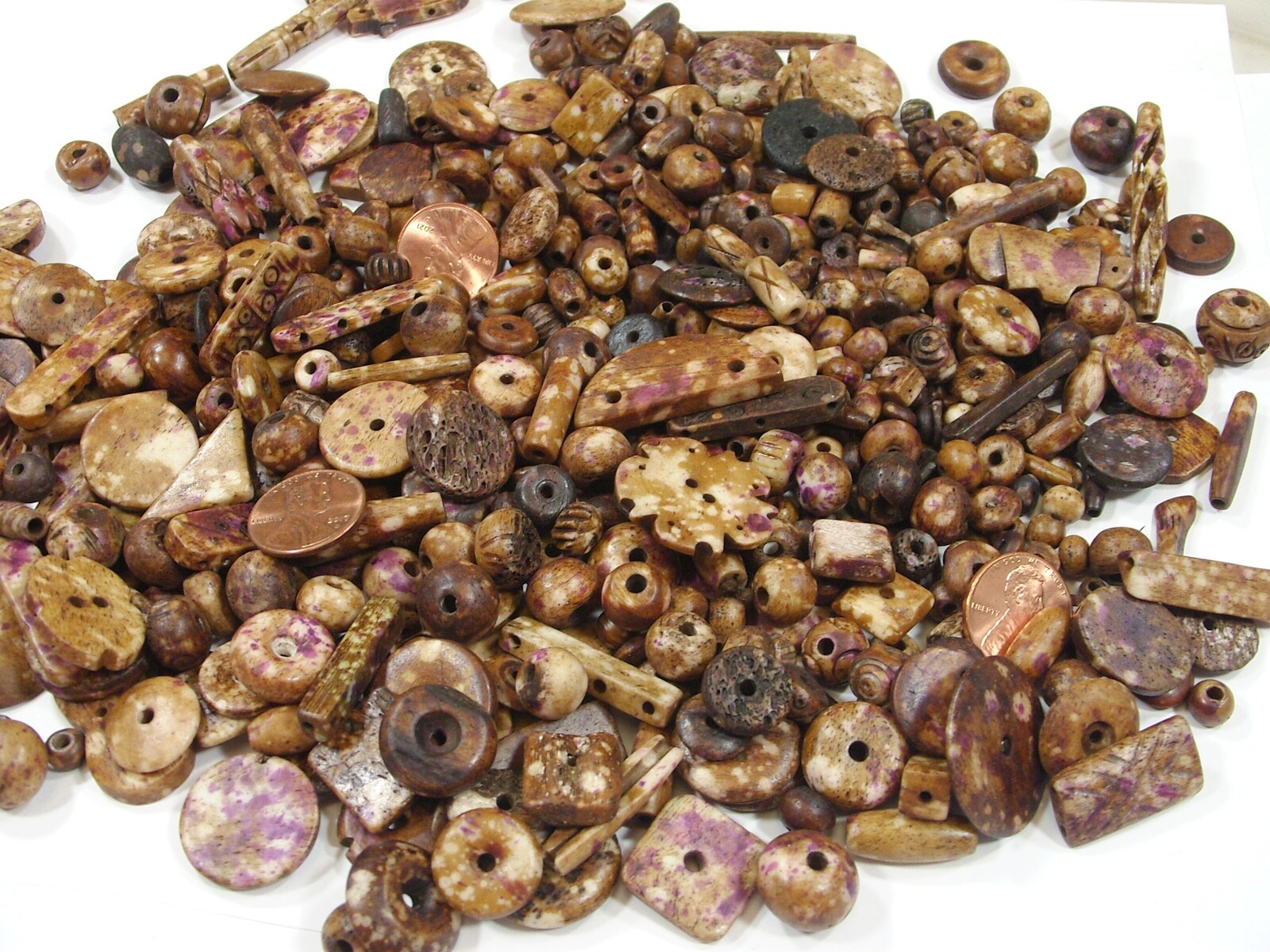 3 Pounds Purple Water Buffalo Bone Beads / Scrap Pieces / Left Overs (M-3) ⭐