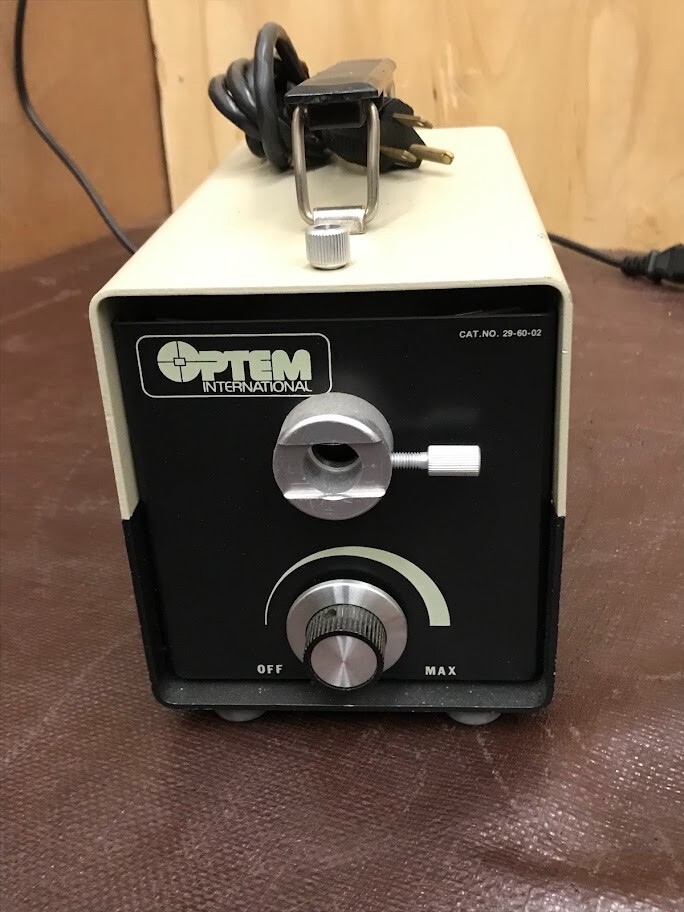 Lot of 4 Fiber Optic Illuminators: Dolan-Jenner, Edmund MI-150, Opti-Lume, LabPr