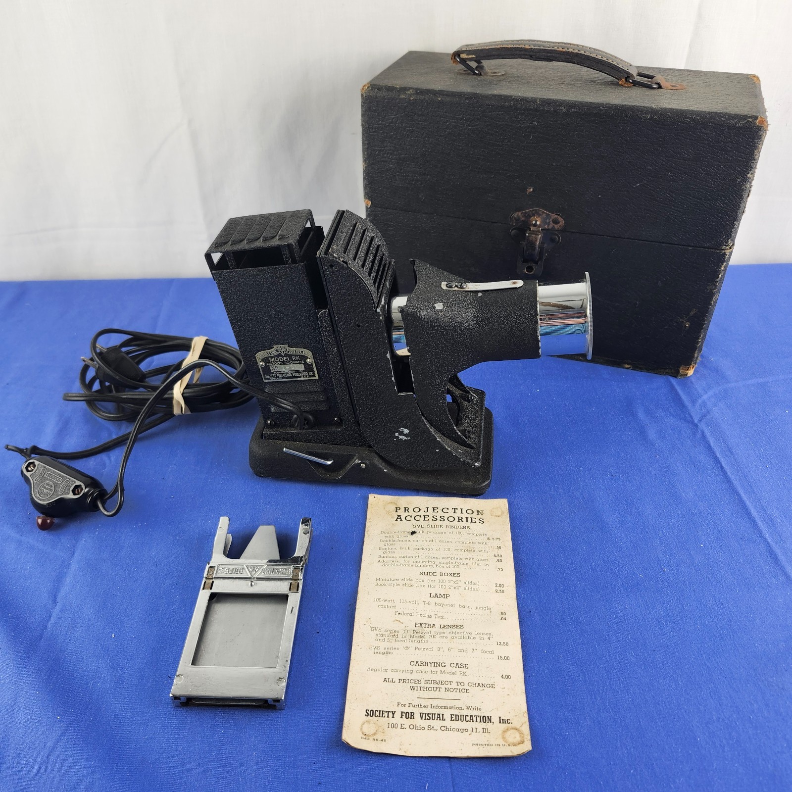 Vintage 1940's SVE Miniature Picturol Model RK Slide Projector With Case