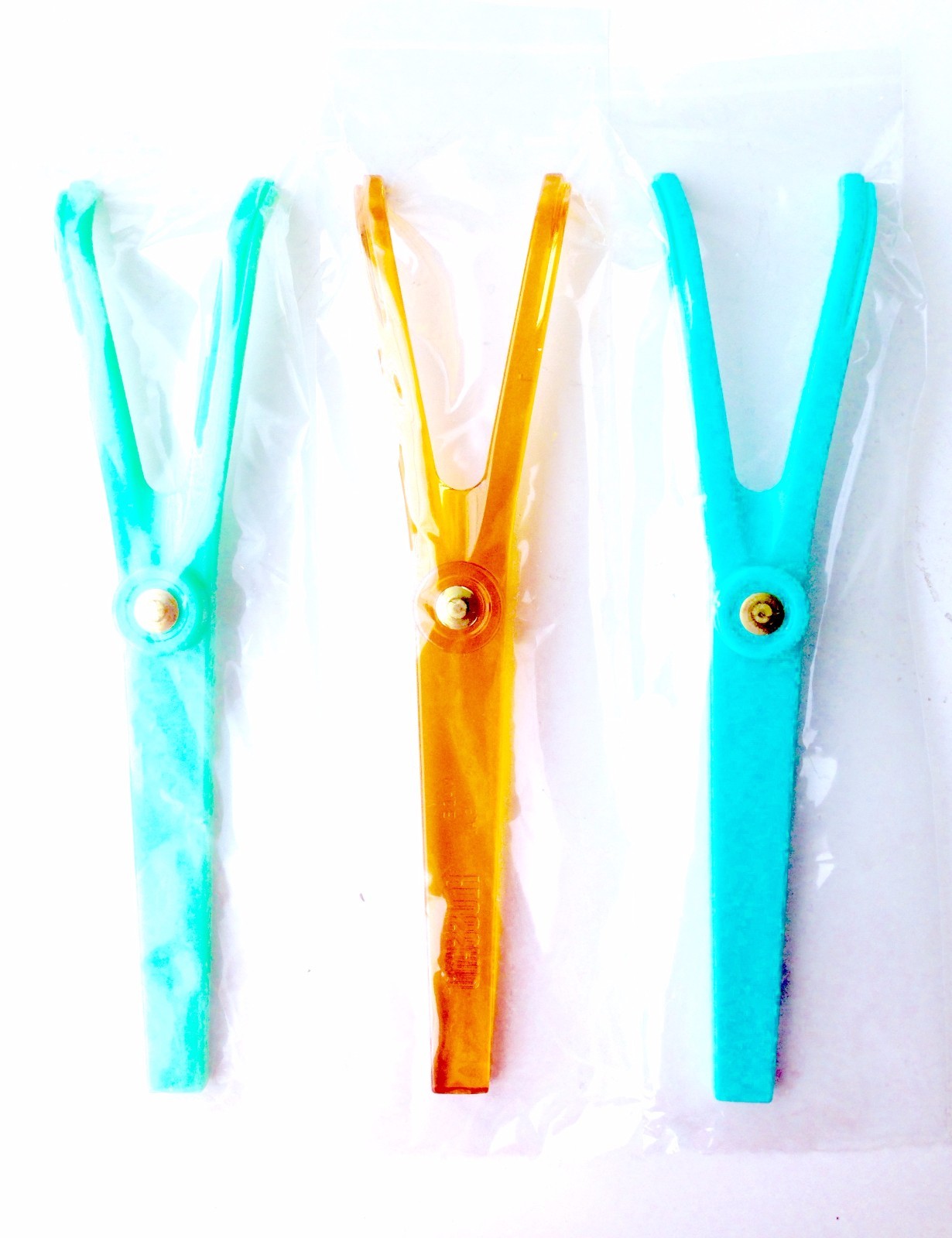 FLOSSAID Dental Floss Holder (Assorted Colors)