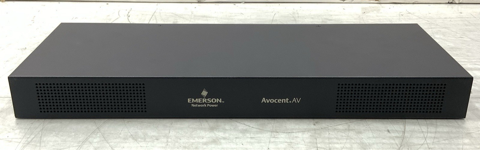 Emerson Avocent AutoView KVM Networking Switch | AV2216, 520-911-501