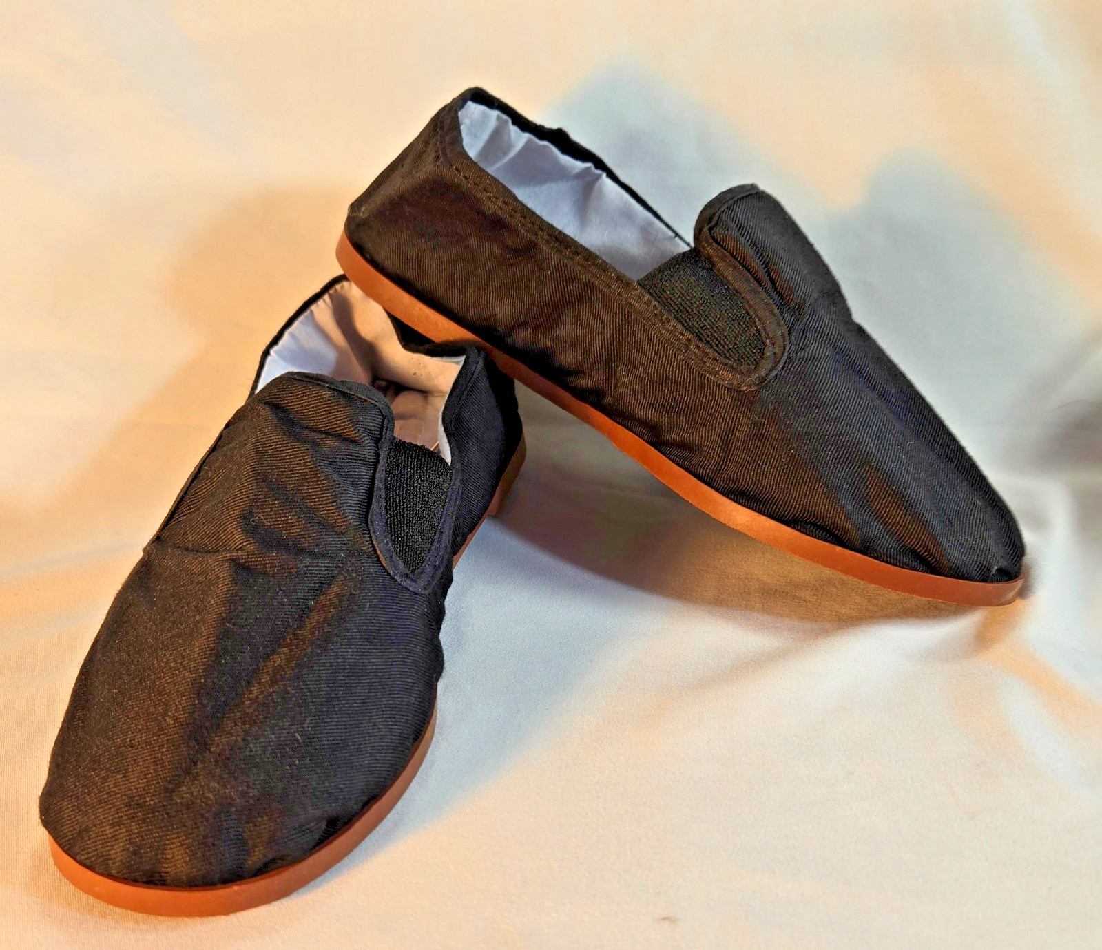 Kung Fu Shoes Lot of 5 Black Slip-On Men's Size 5/Women's Size 6 Rubber Sole