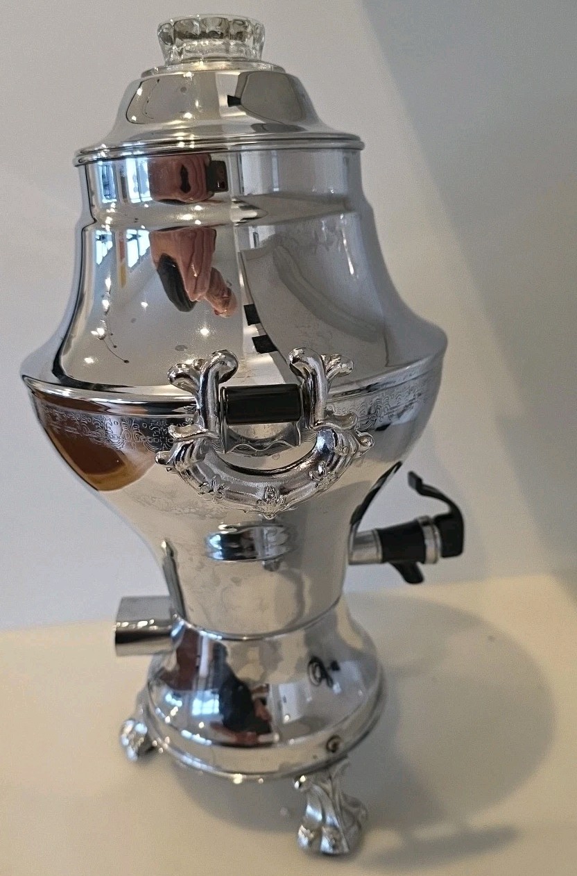 VTG United Automatic Percolator Coffee Maker 840 w/ Cord Silver TESTED
