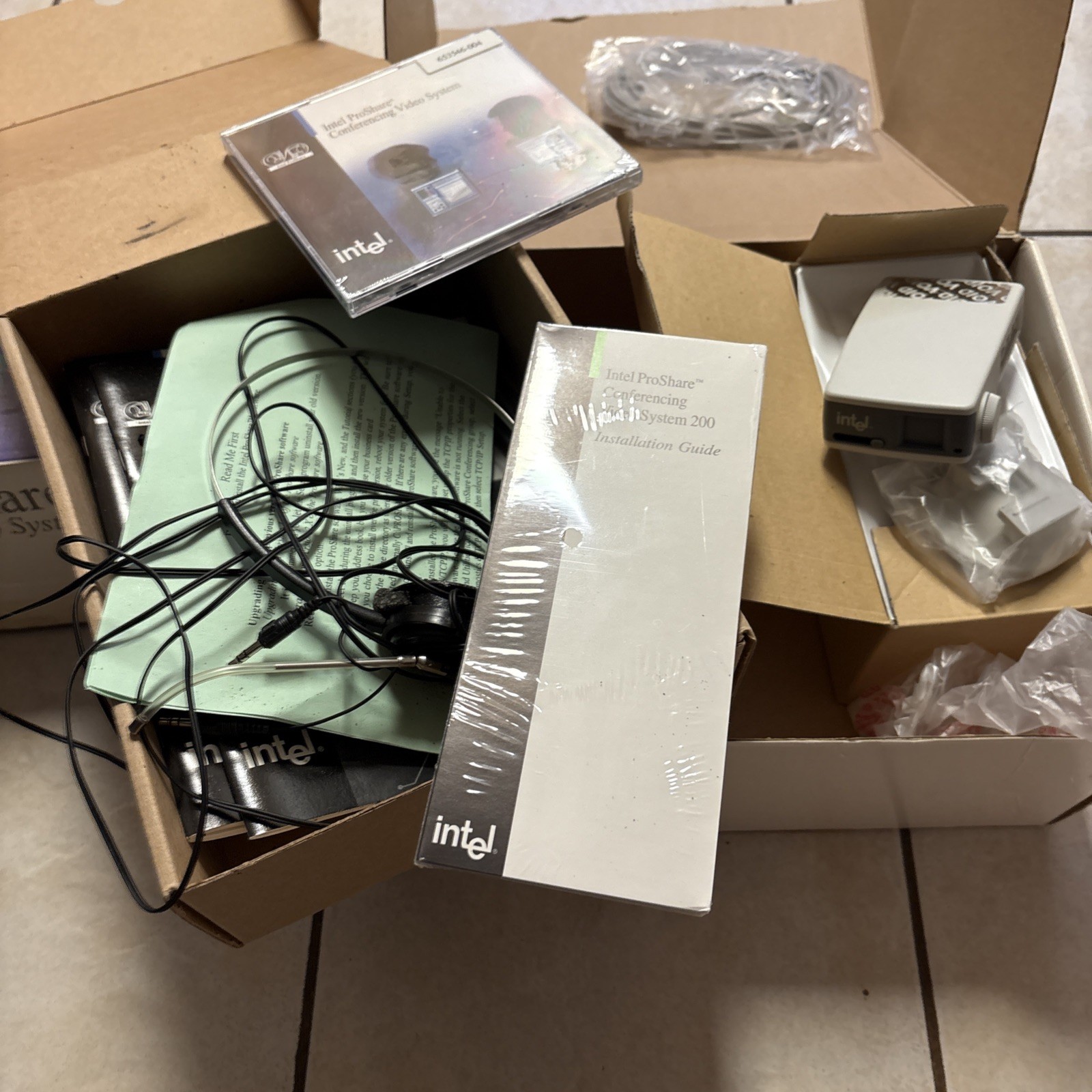 Lot 2 Intel ProShare Conferencing Video System 200, Untested Parts Only See Pics