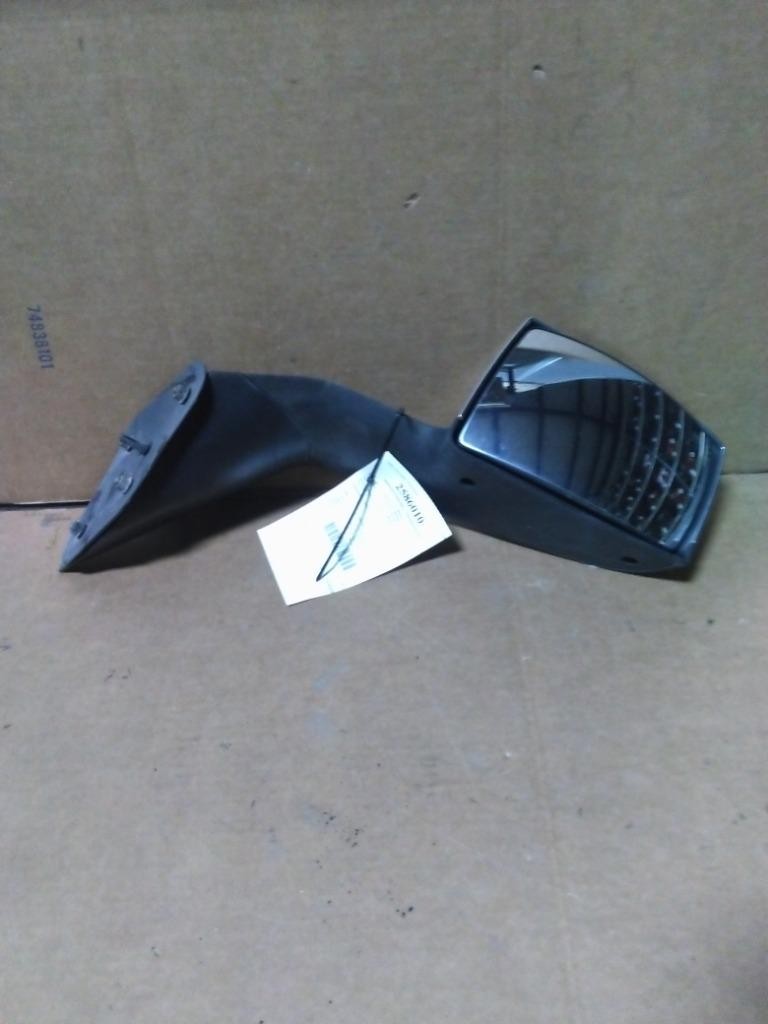 For 2016 VOLVO VNL FENDER/HOOD MIRROR Right ,  IL