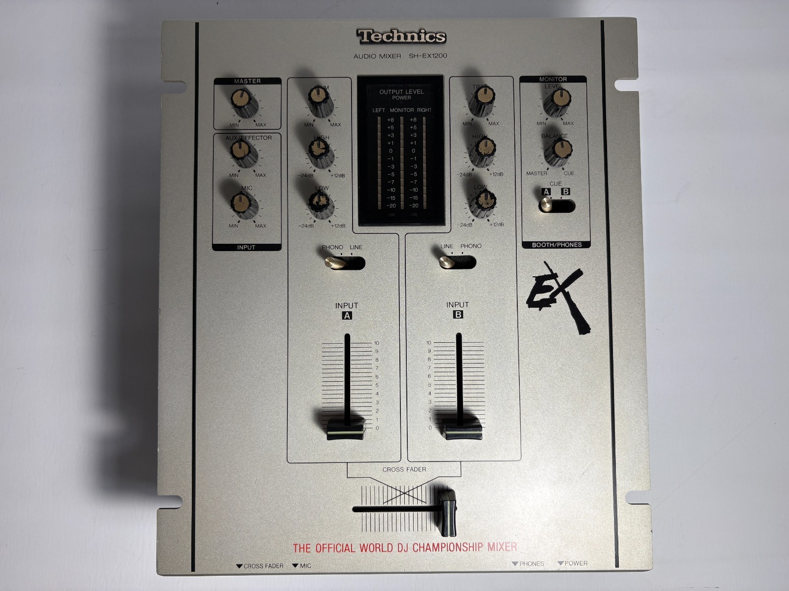 Technics SH-EX1200 Silver DJ Mixer 2 Channel DMC Scratch Battle