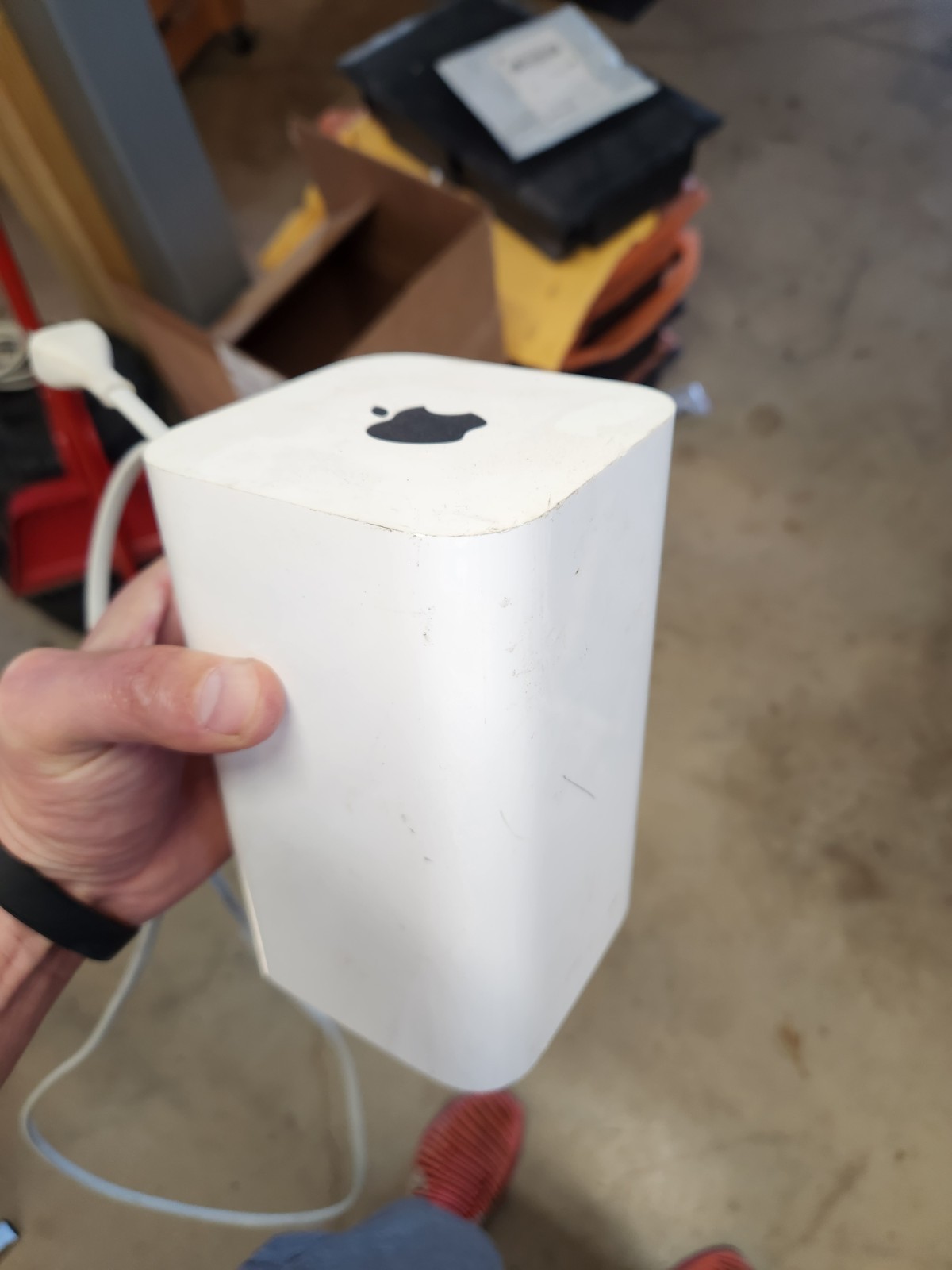 Apple A1521 AirPort Extreme 13000Mbps 3 Port Base Station Wireless AC Router