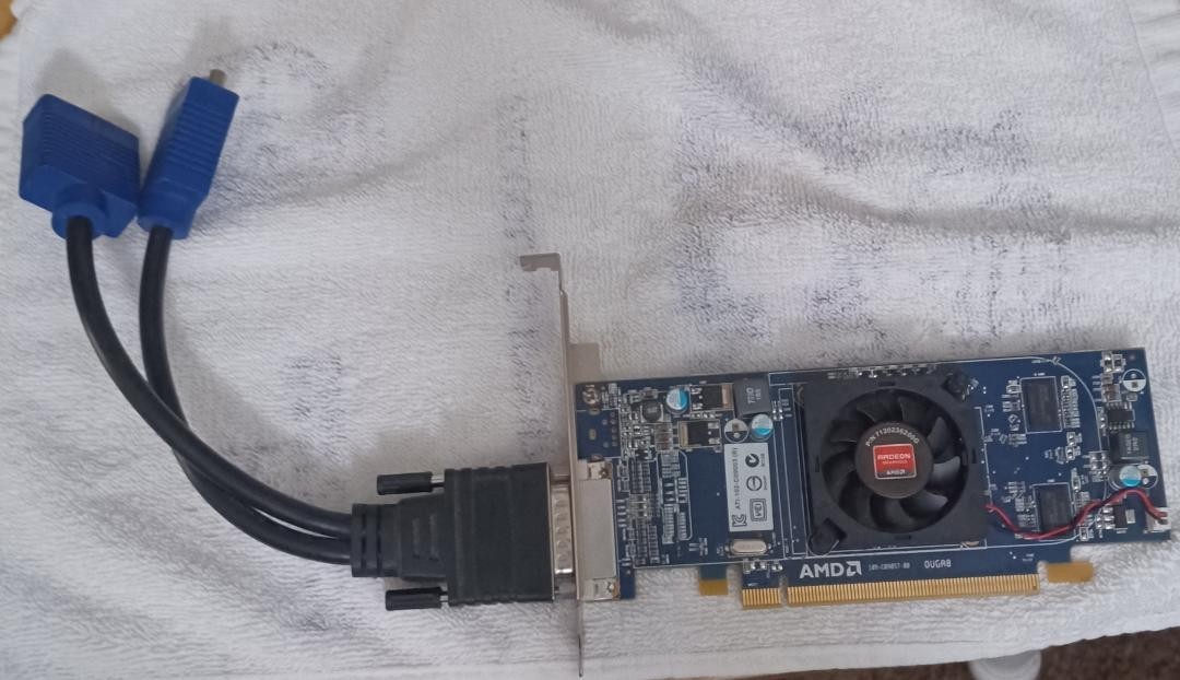 ATI Radeon 102-C09003 (B) Video Card with Breakout Cable