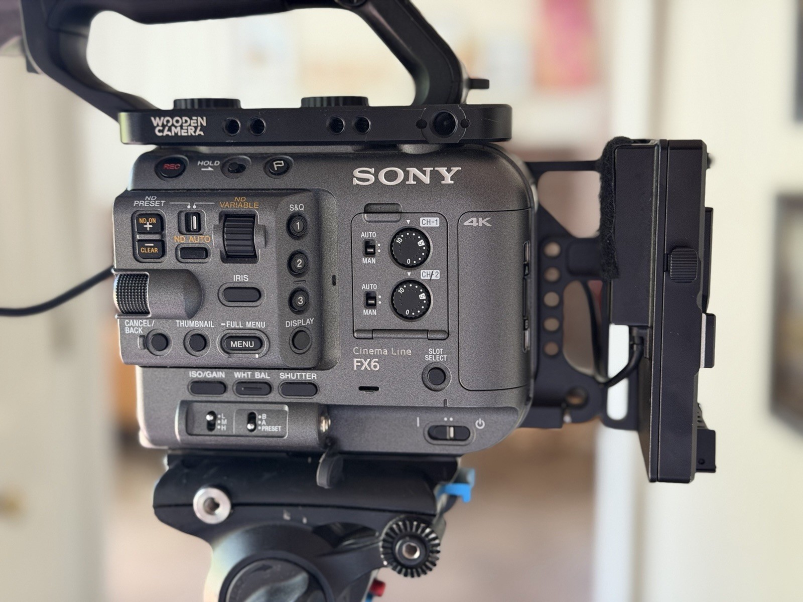 Sony Cinema Line FX6 4K UHD Professional Camcorder, top plate and v-mount kit