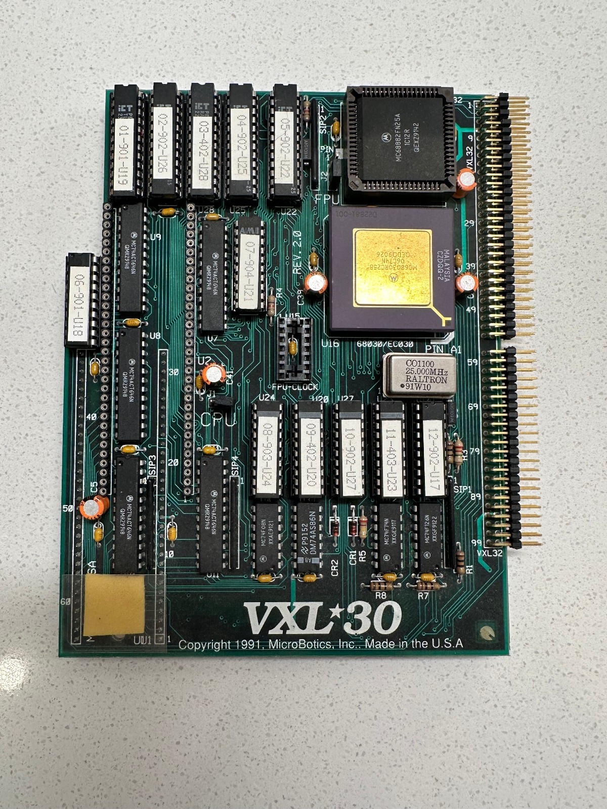 Microbotics VXL*30 MC68030RC25B 25MHz w/FPU Amiga 500 2000