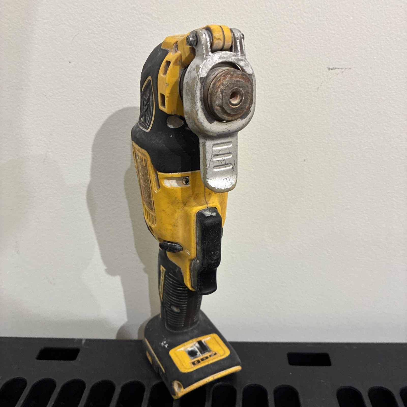 DeWalt DCS356 CORDLESS OSCILLATING MULTI-TOOL TYPE 1