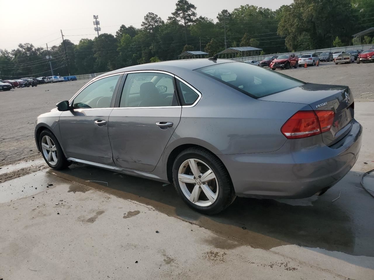 PASSAT 2015 Glove Box 4983770