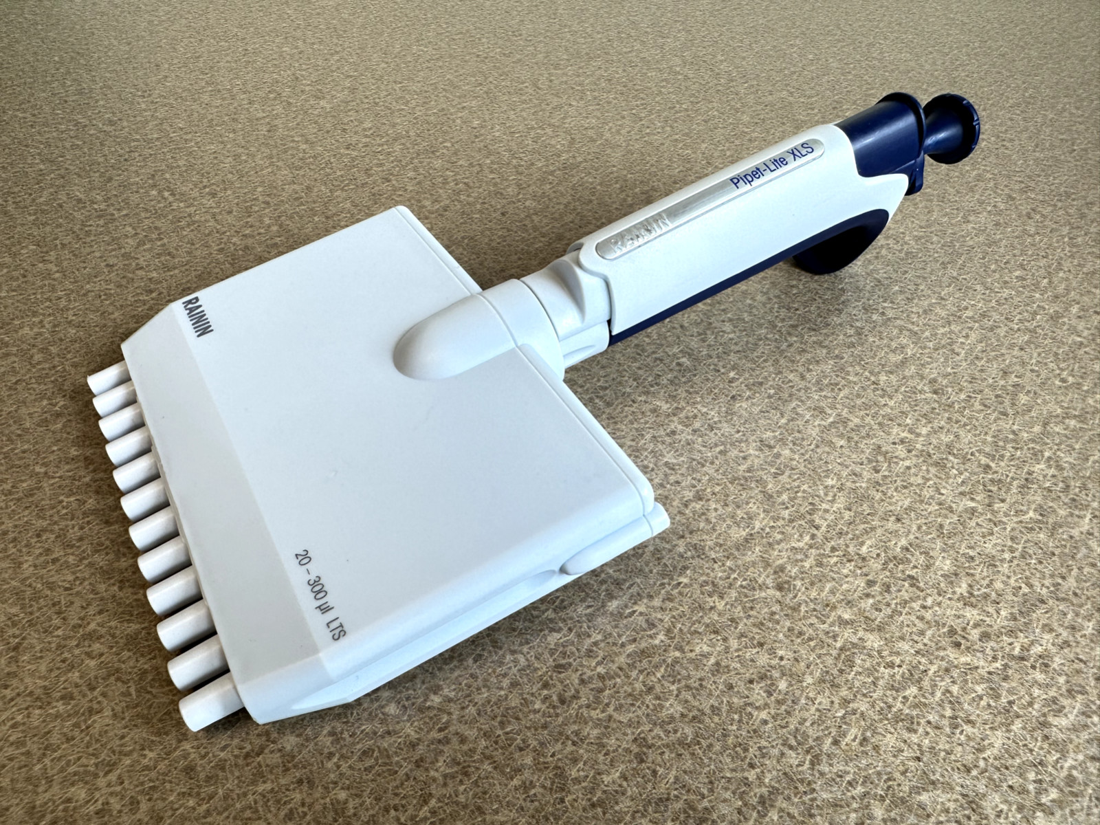 Rainin Pipet-Lite XLS L-300 | 20-300uL | 12-Channel Pipette w/Warranty * NICE