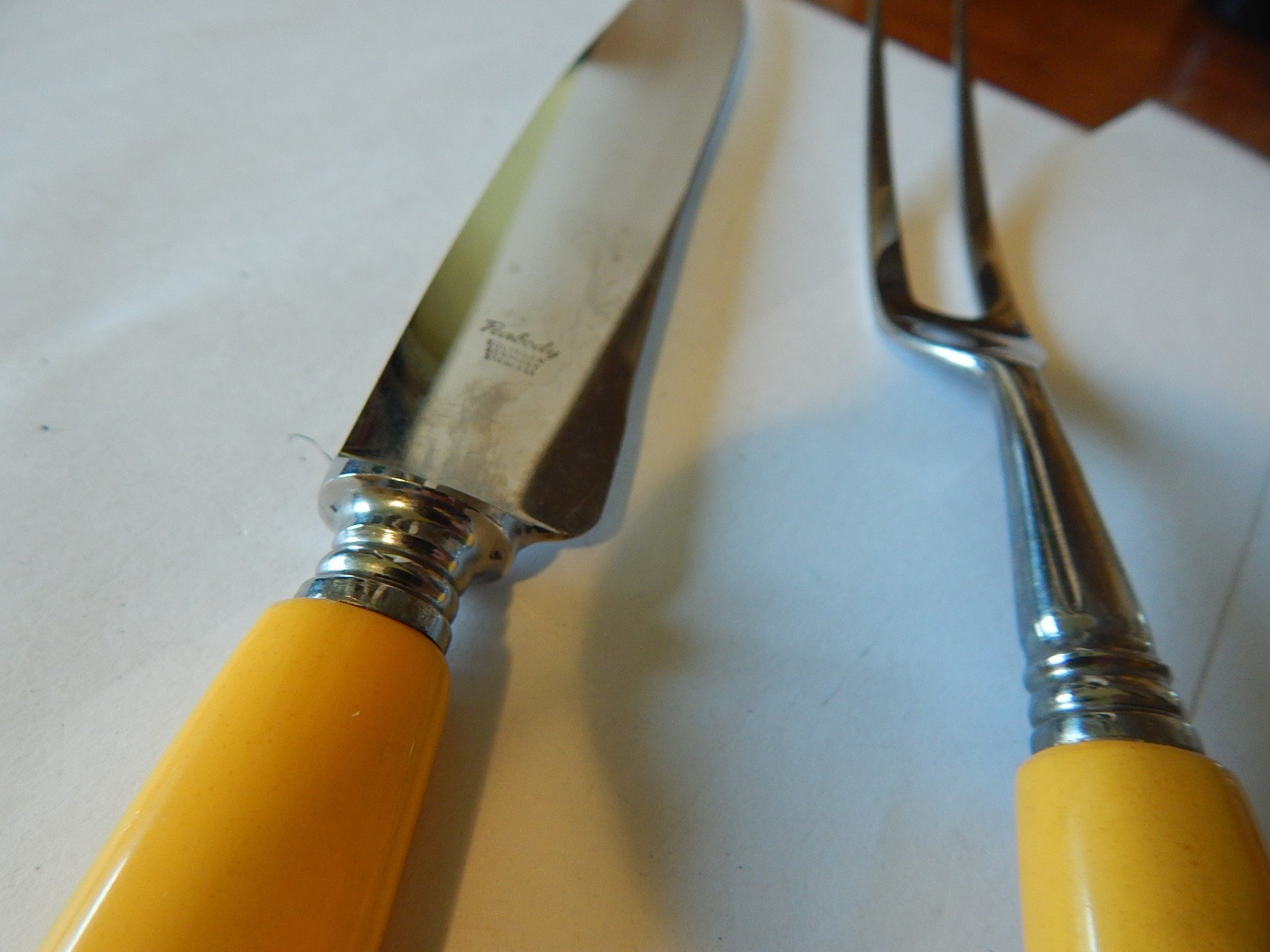 VTG 1950S 60S ? PEABODY GERMANY STAG ELK CARVING SET LUCITE HANDLES ETCHED BLADE