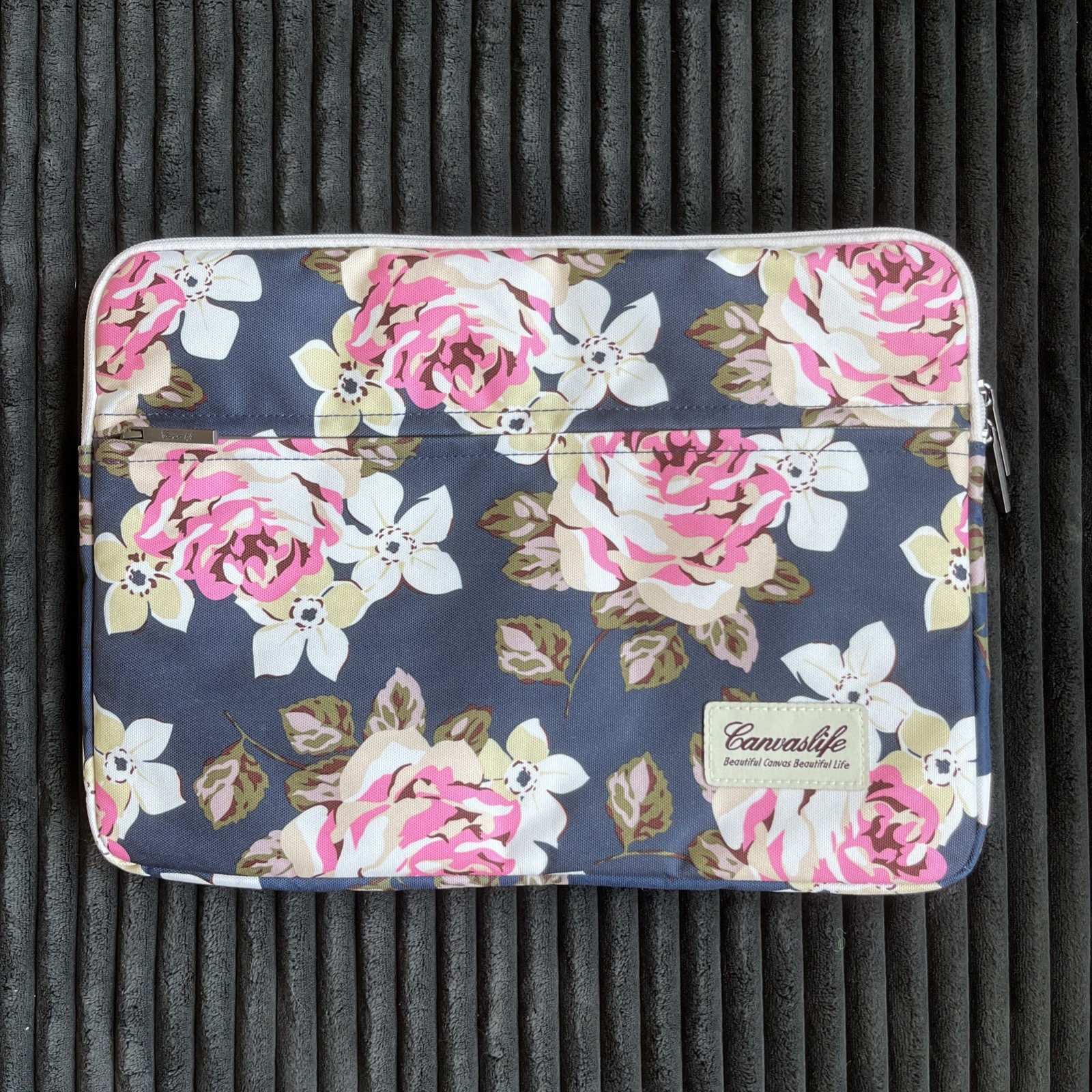 Canvaslife laptop sleeve blue with floral print 15 inches padded