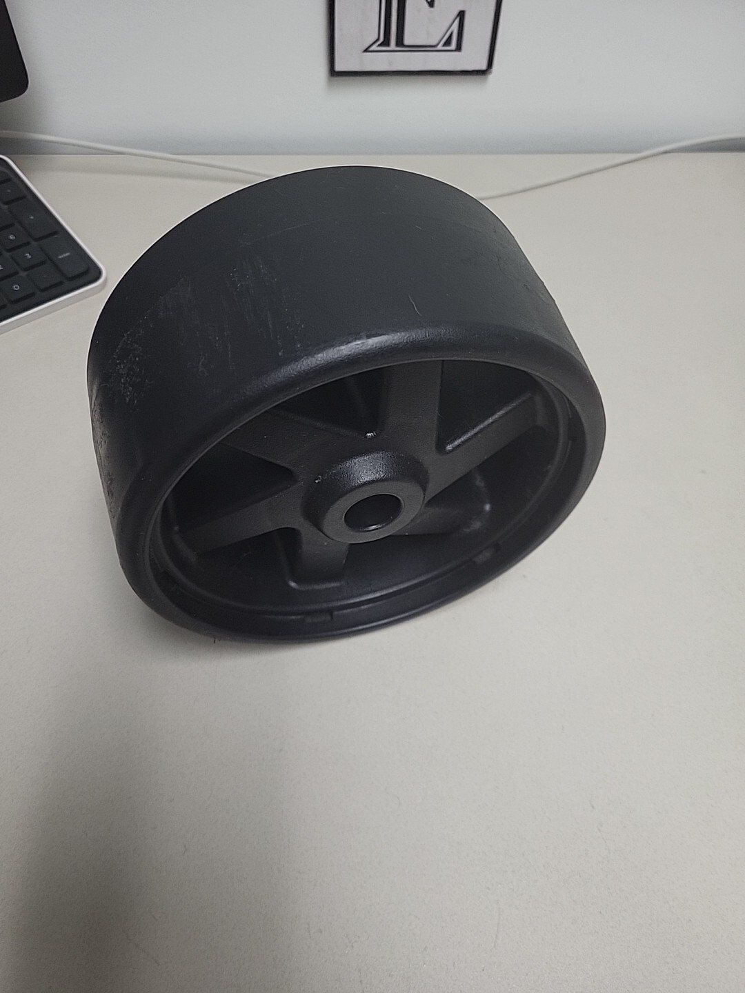 Hidden Grove Executive Treadmill Front Wheel (98)