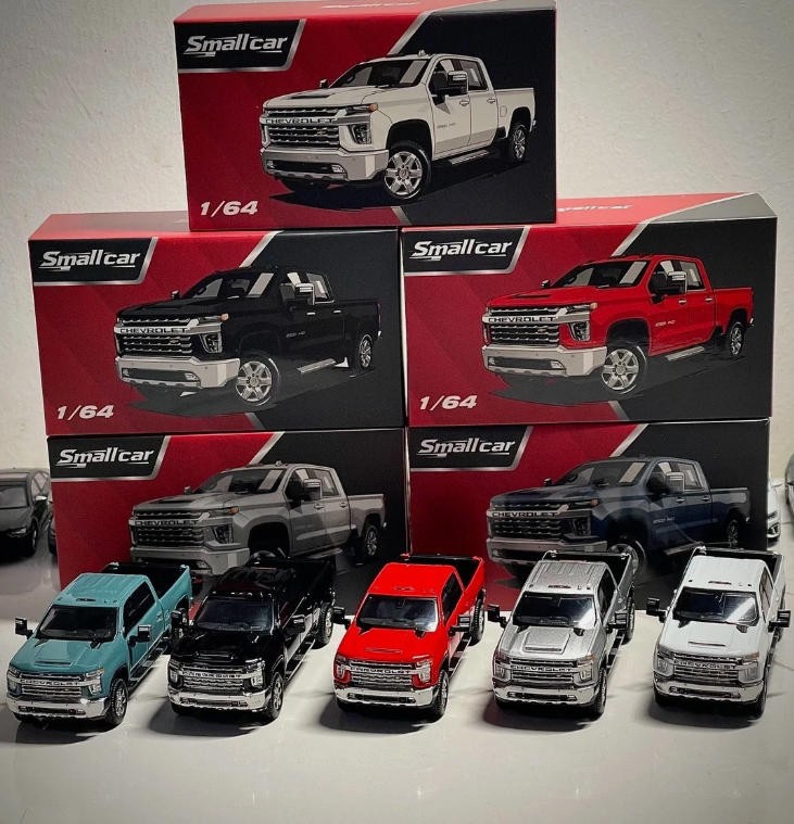 Truck Sports Model Diecast Metal Car Silverado Pickup 1:64 Small Car