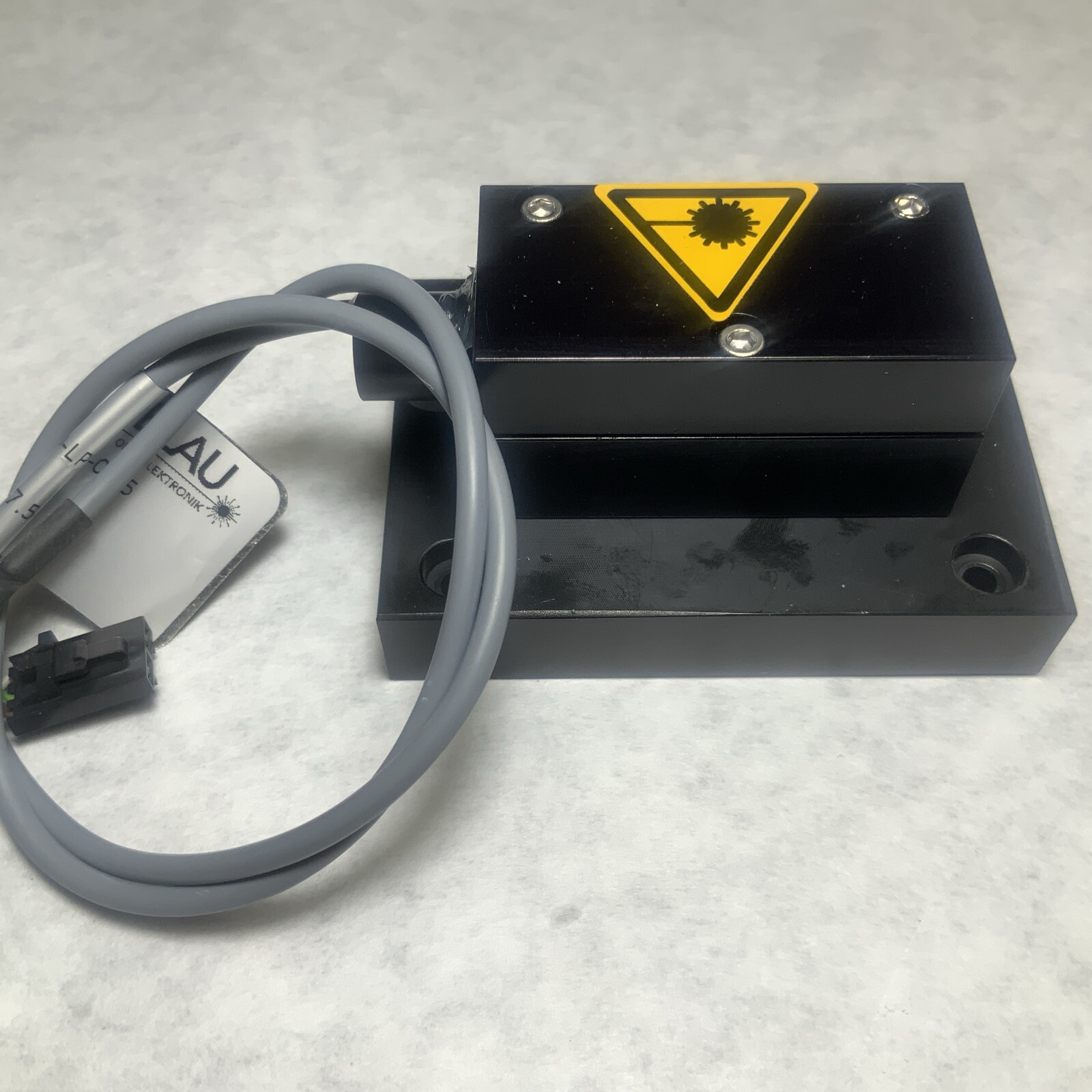 BLAU FP-53/5AAF-AV-SD- LPT-0.65 Laser module green