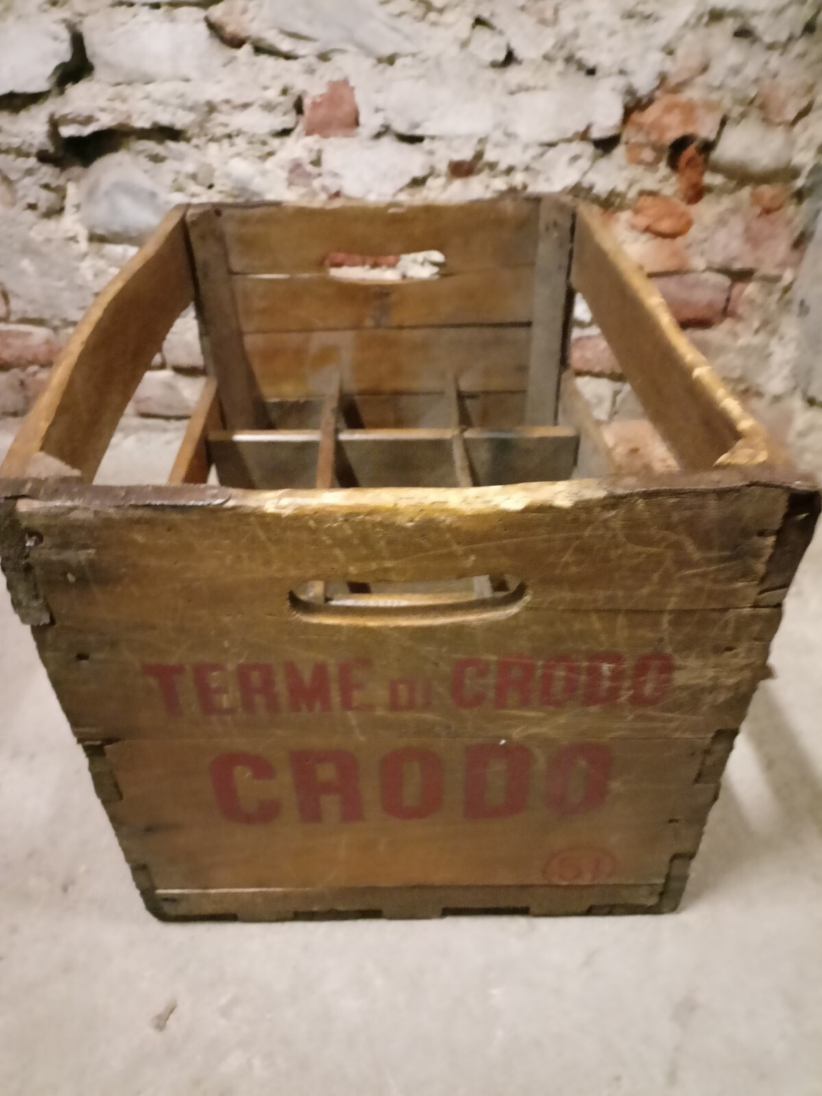 Wooden box