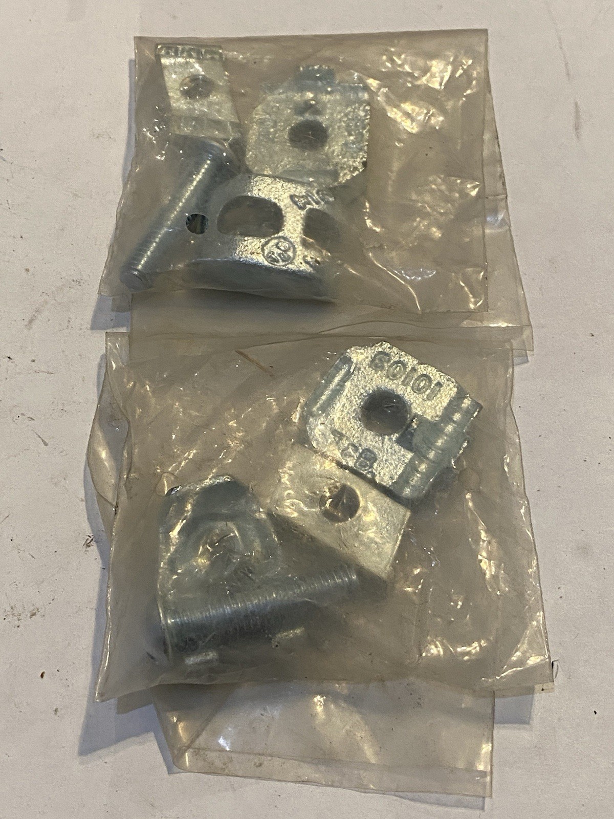 Thomas & Betts 10103-TB Ground Fitting Lot Of 2