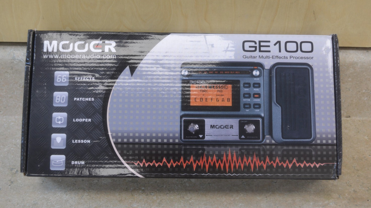 MOOER Multi-Effects Guitar Processor Pedal GE100 *Pre-owned* FREE SHIPPING