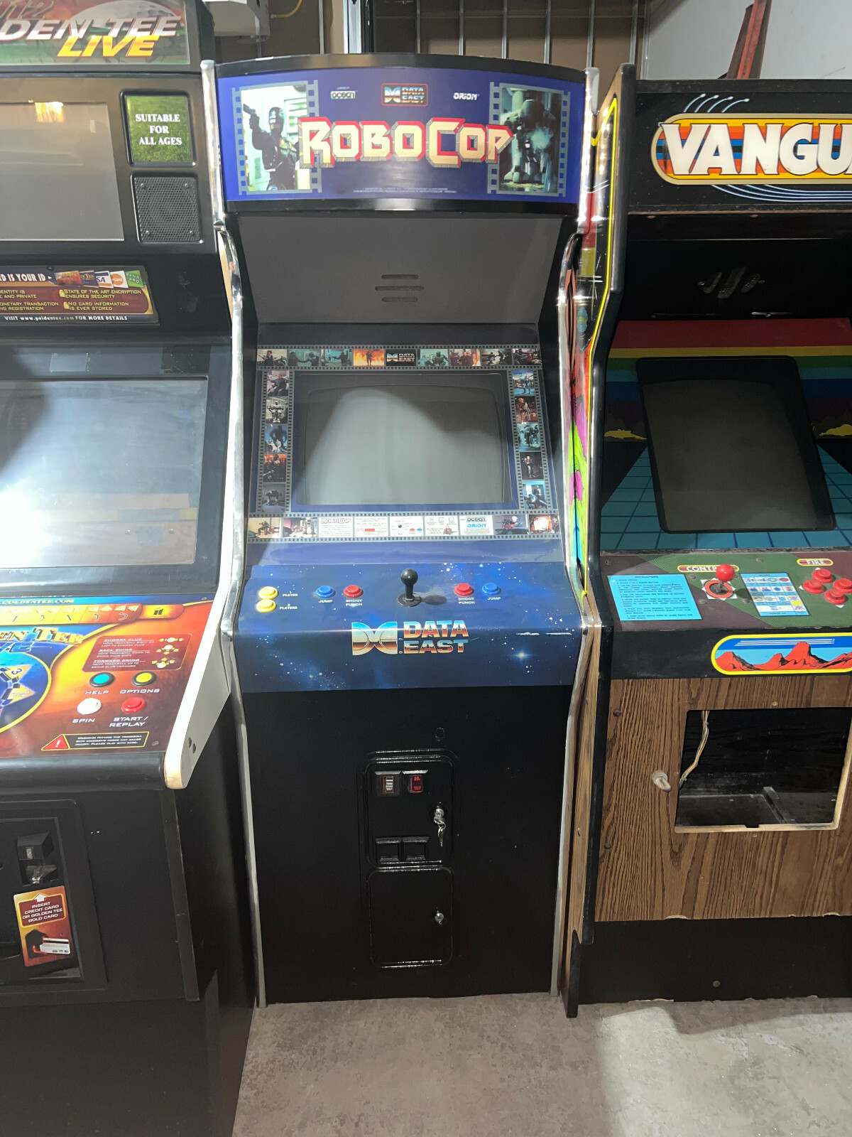 ROBOCOP ARCADE MACHINE by DATAEAST 1988 (Excellent) *RARE*