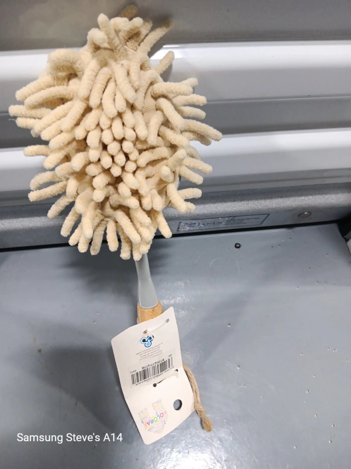KOLORAE BAMBOO CORNER DUSTER
