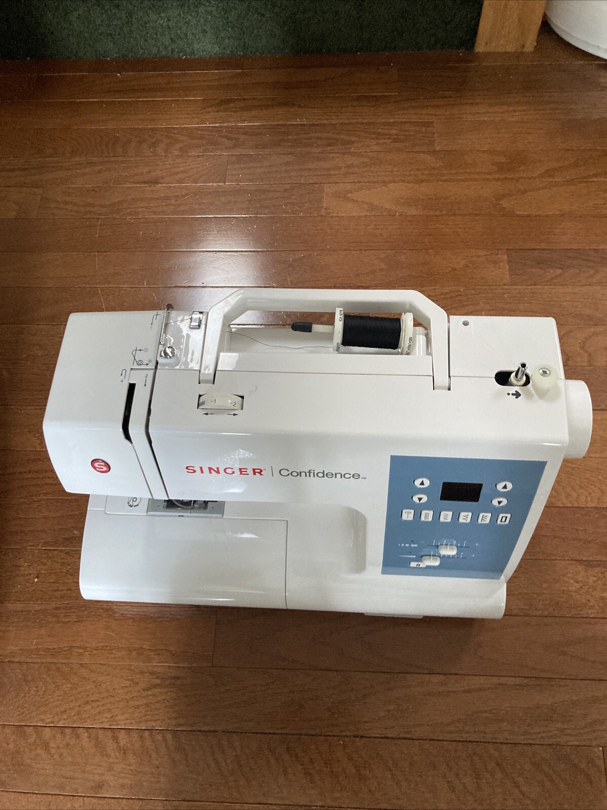 SINGER Confidence 7465 Sewing Machine Works READ